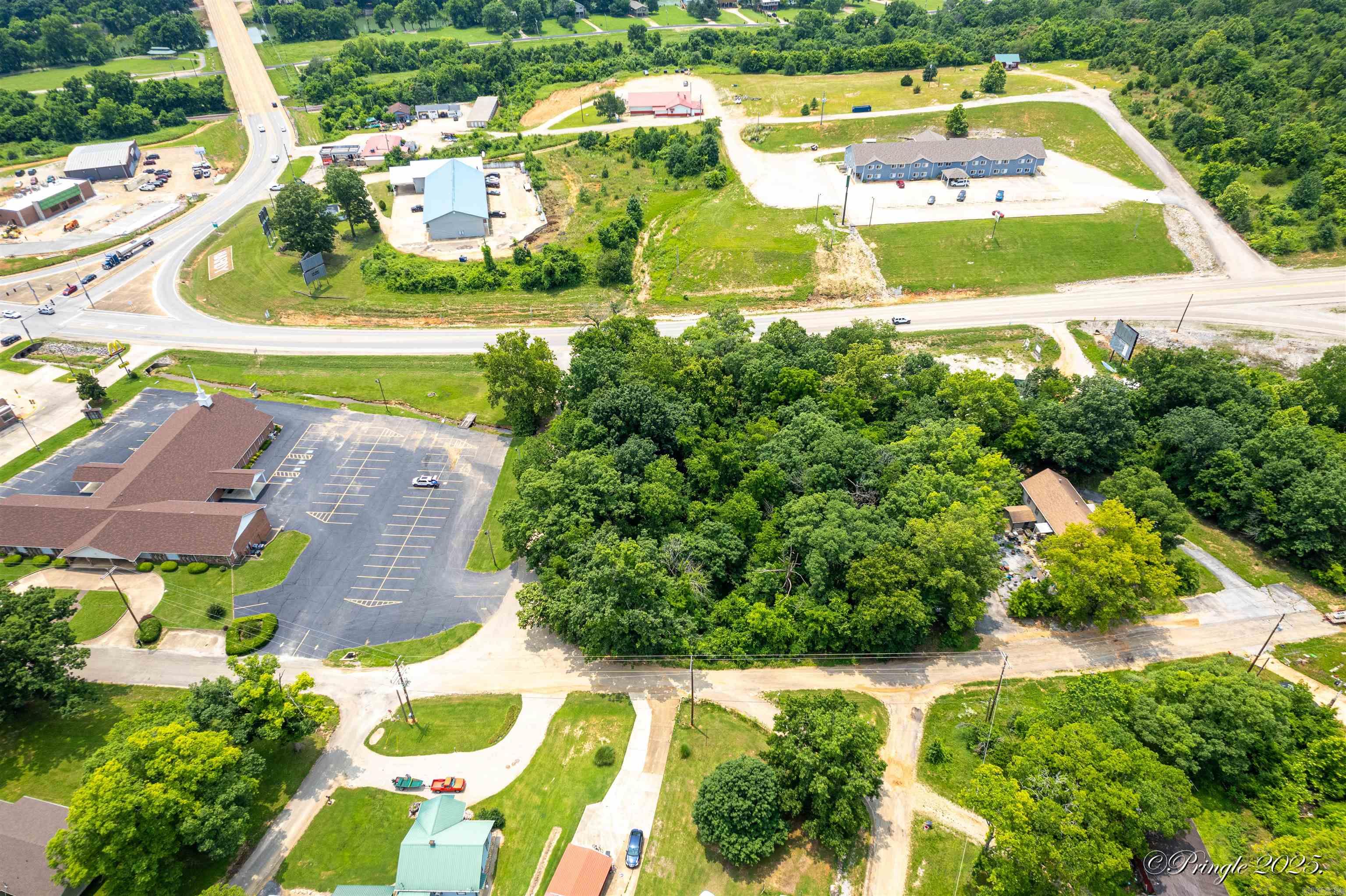 000 63 Highway  Hardy, AR
