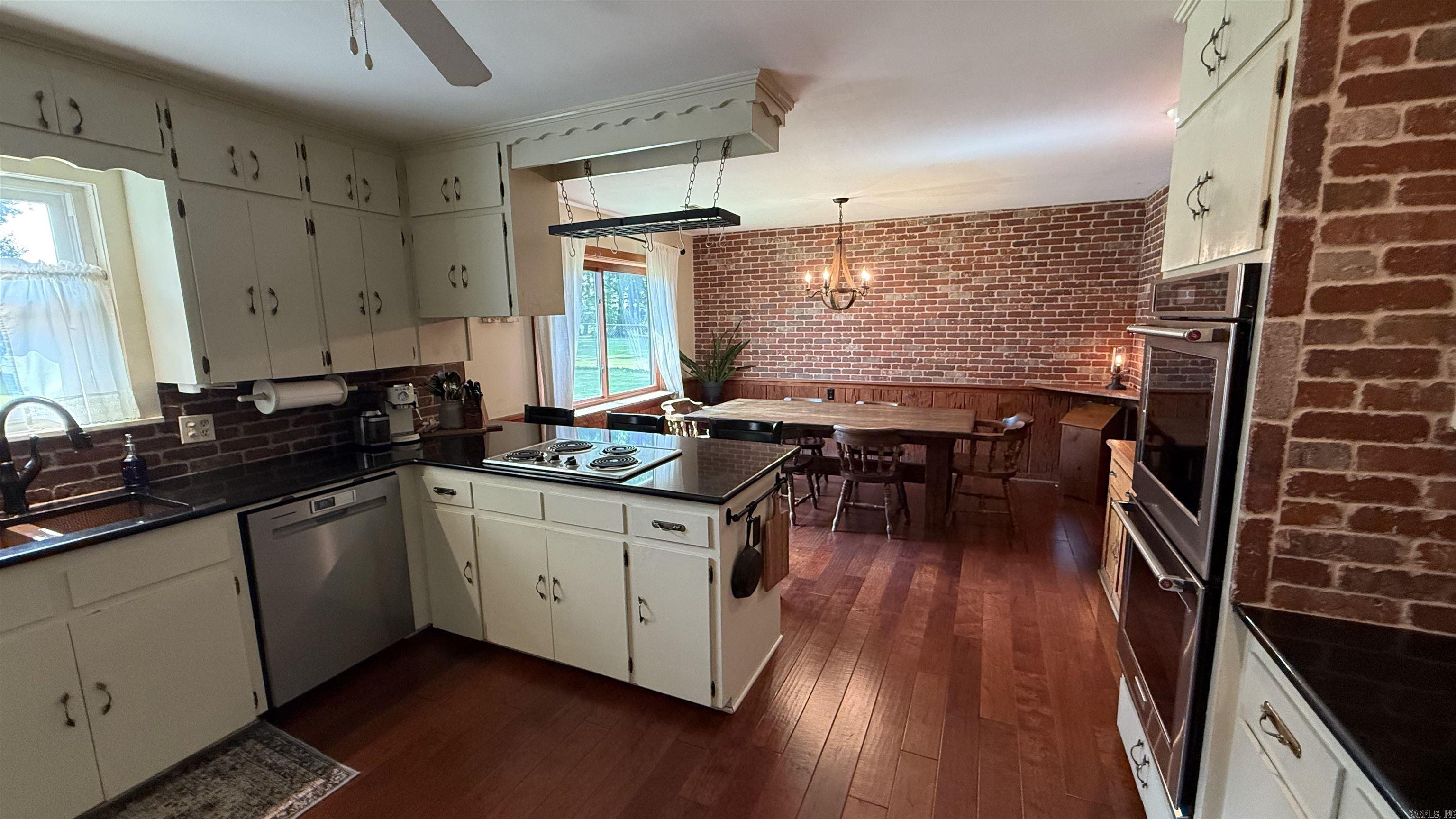 32518 Hwy 17  Brinkley, AR