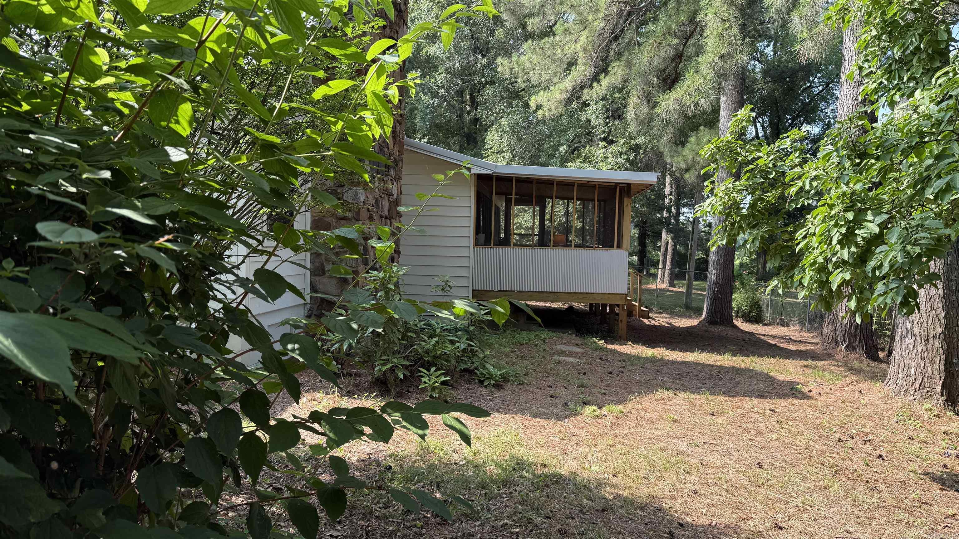 32518 Hwy 17  Brinkley, AR