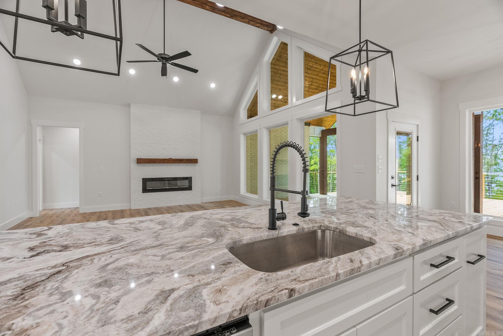 35 Elrod Drive  Greers Ferry, AR