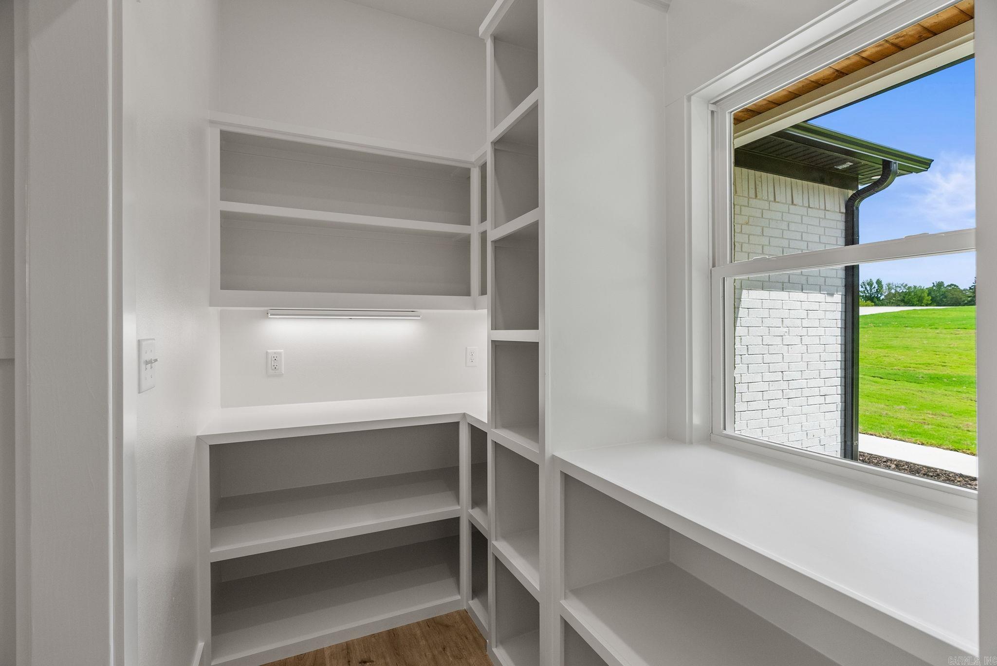 35 Elrod Drive  Greers Ferry, AR