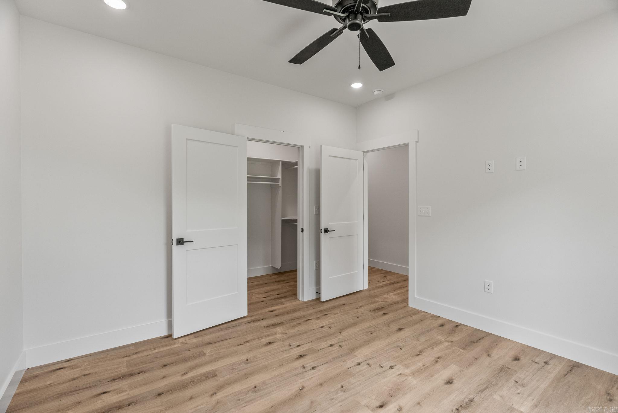 35 Elrod Drive  Greers Ferry, AR