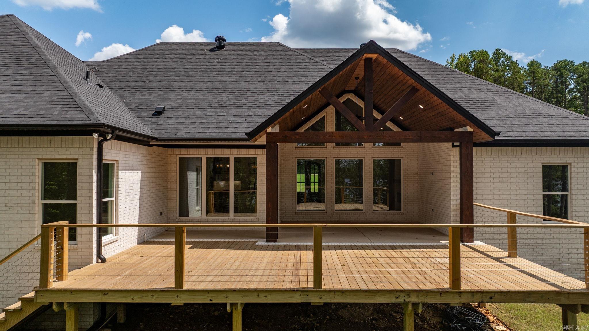 35 Elrod Drive  Greers Ferry, AR