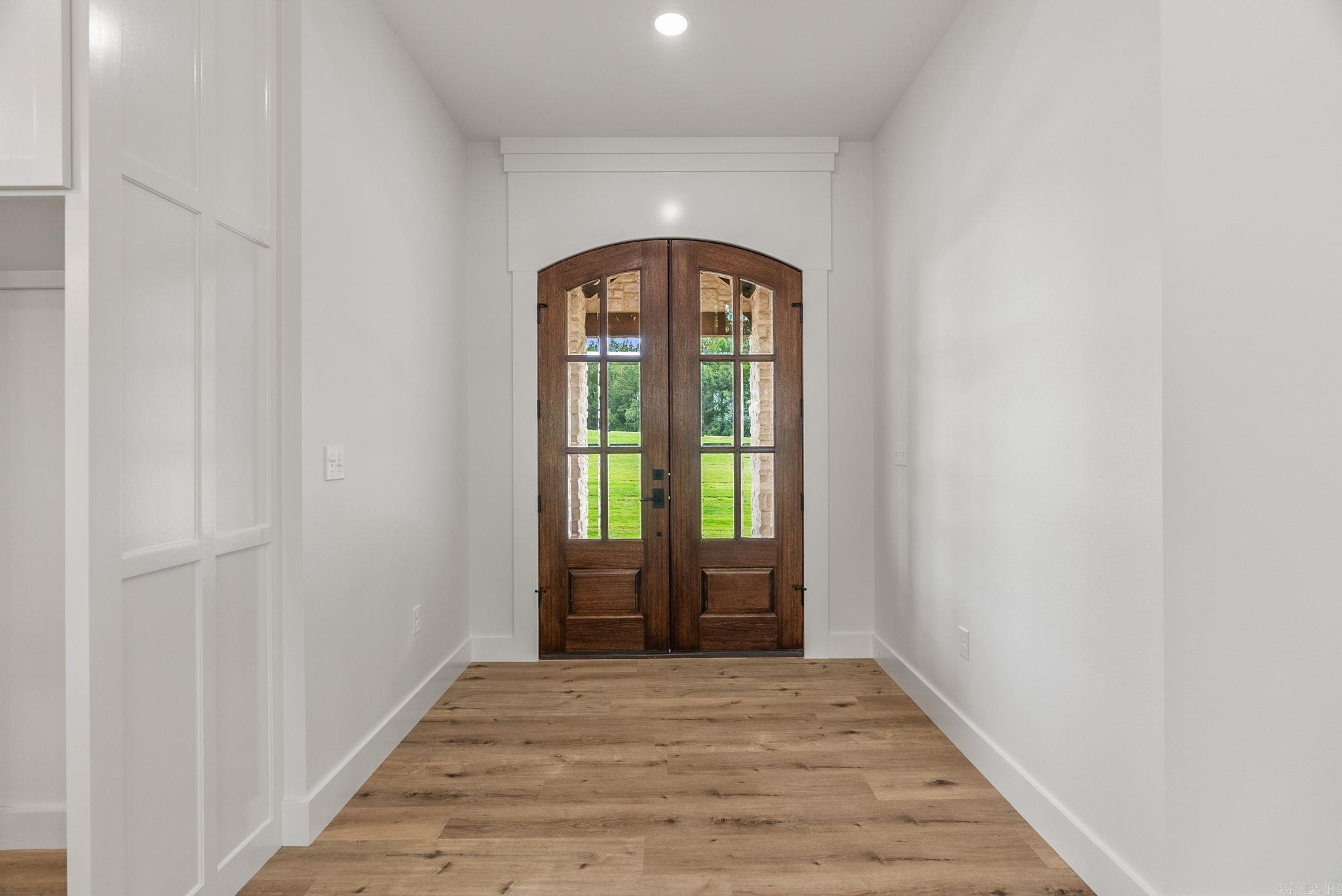 35 Elrod Drive  Greers Ferry, AR