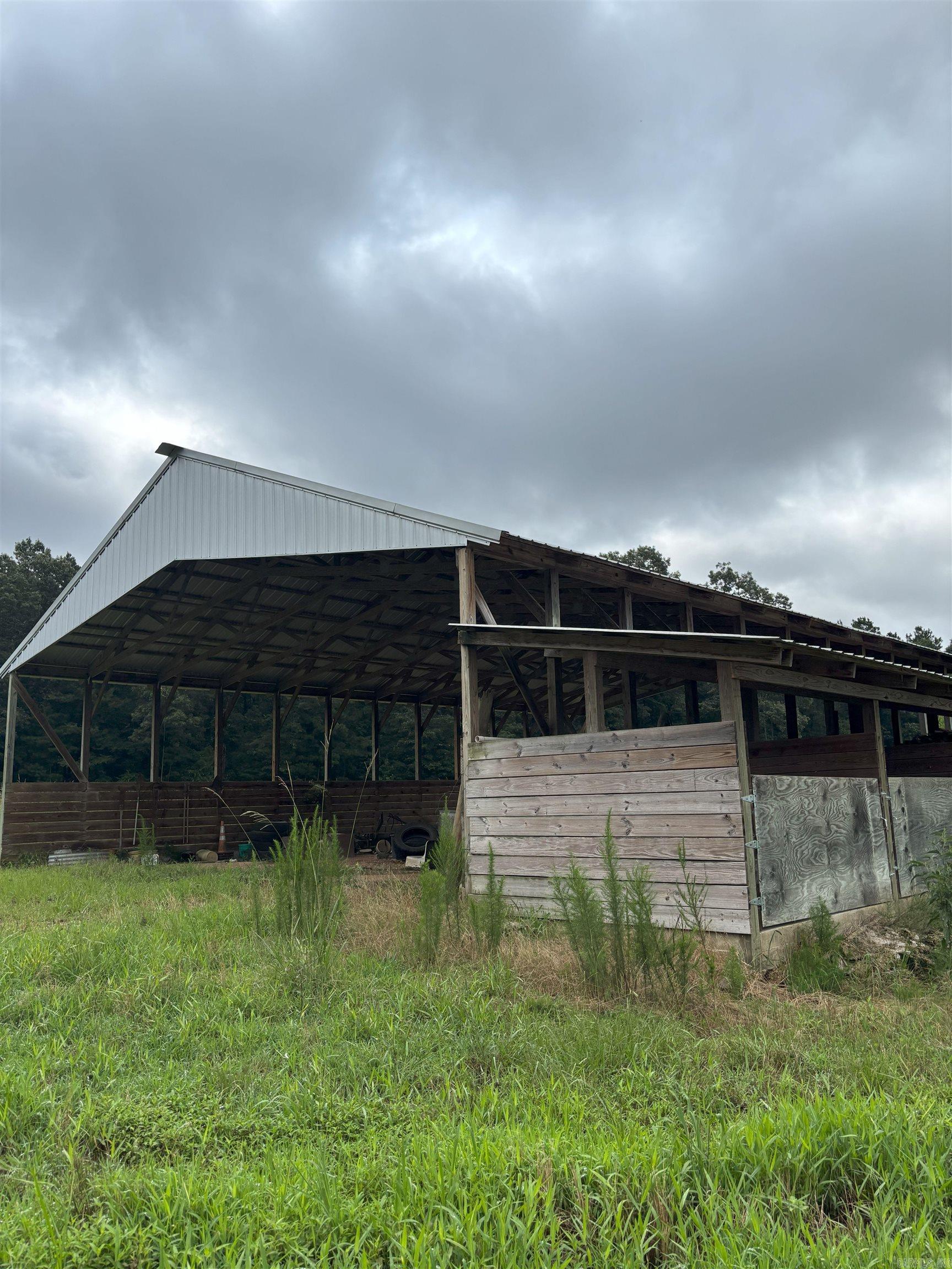 1613 N Bradley 8  Banks, AR