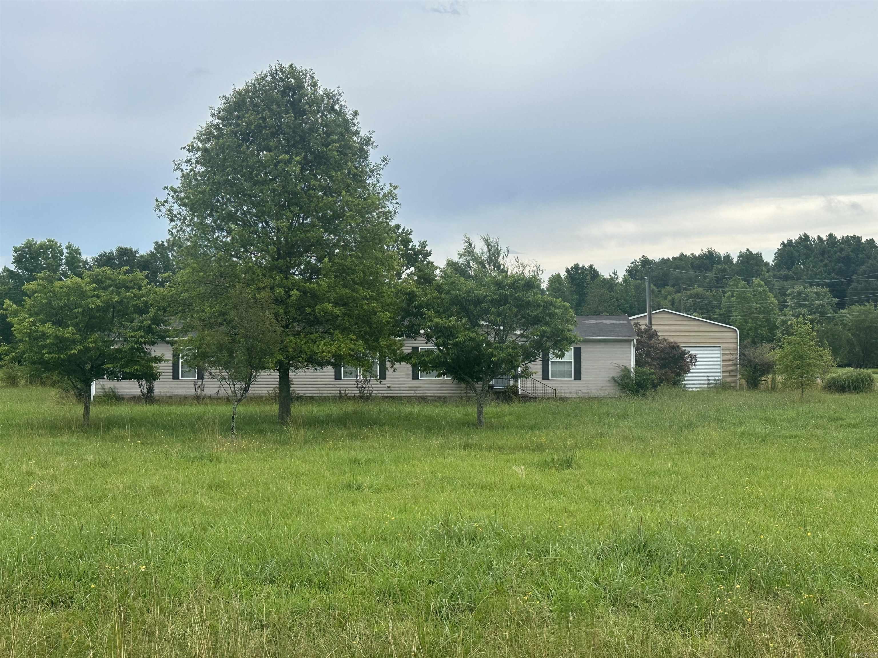 215 Rainwater Drive Austin, AR 72007