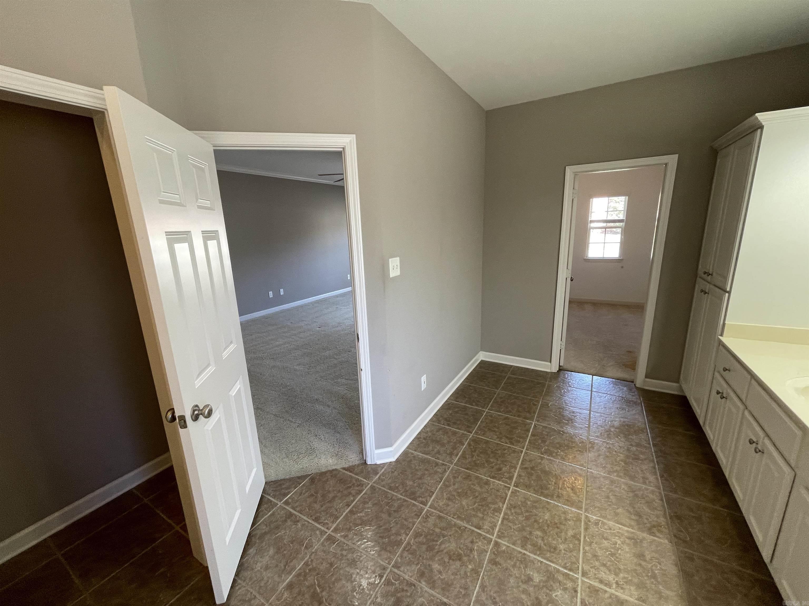 1756 White Oak Lane  Benton, AR