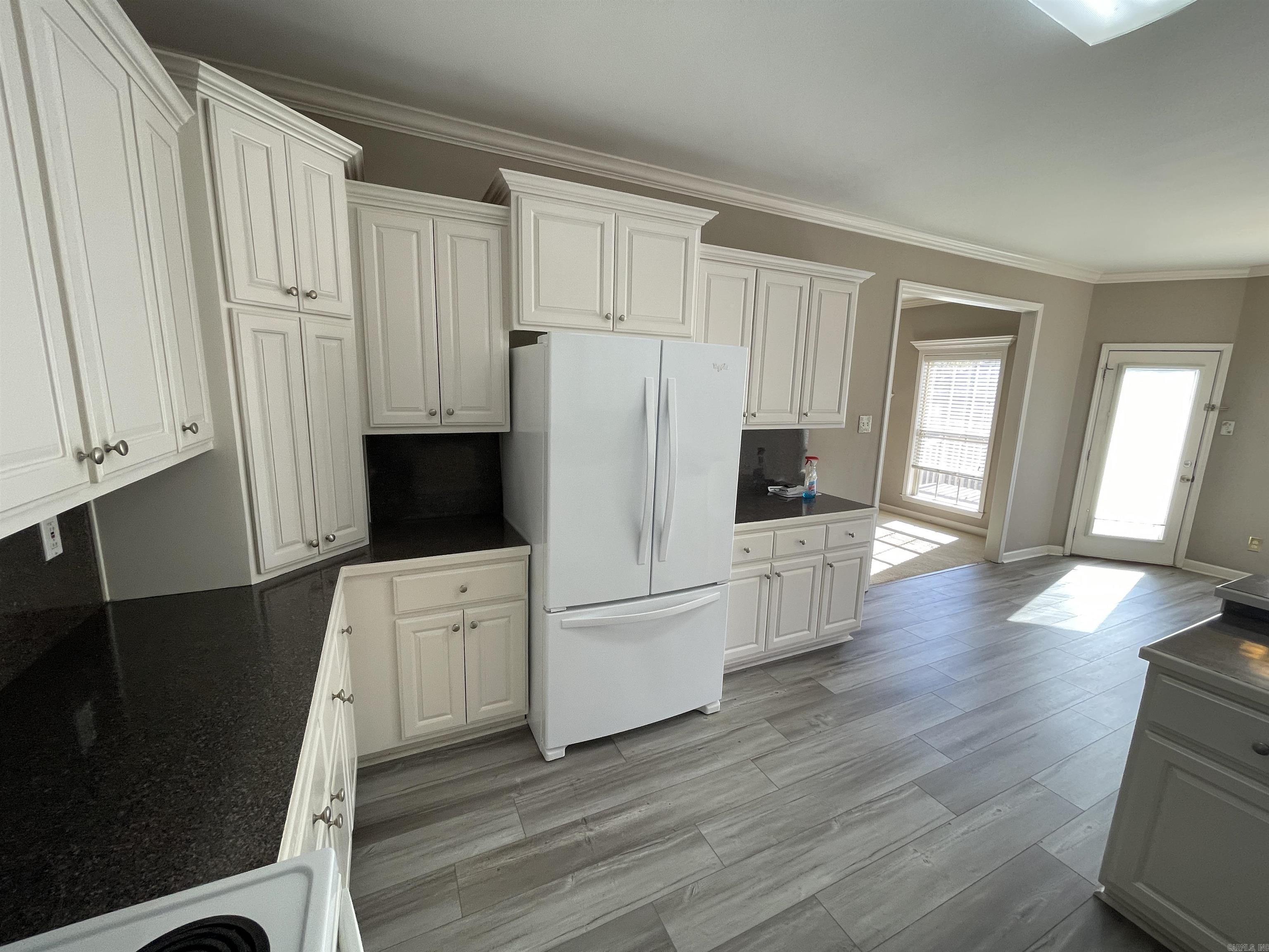 1756 White Oak Lane  Benton, AR