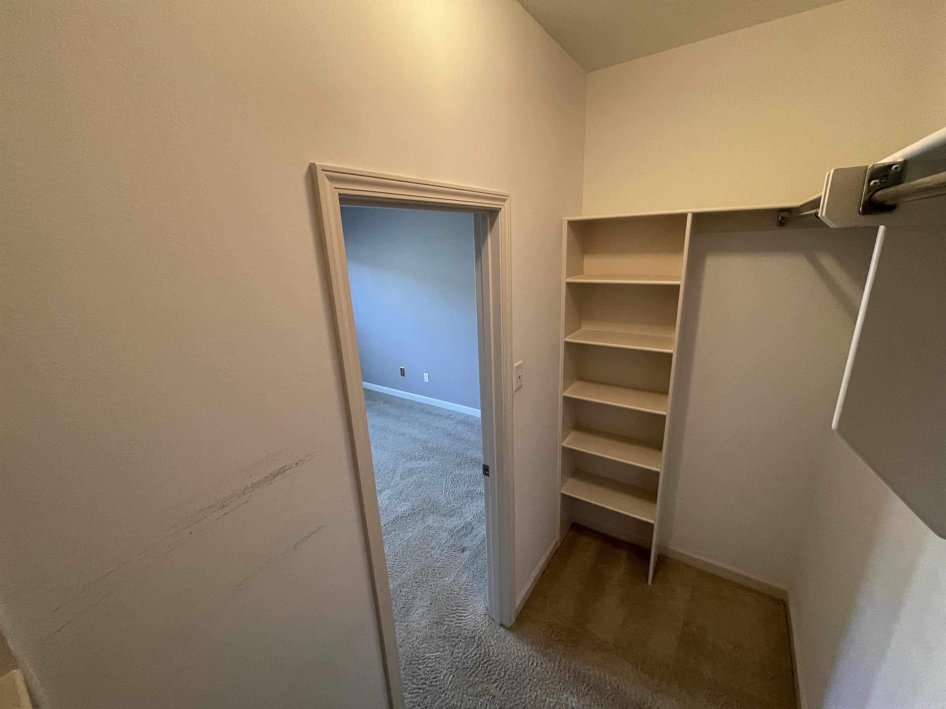 1756 White Oak Lane  Benton, AR