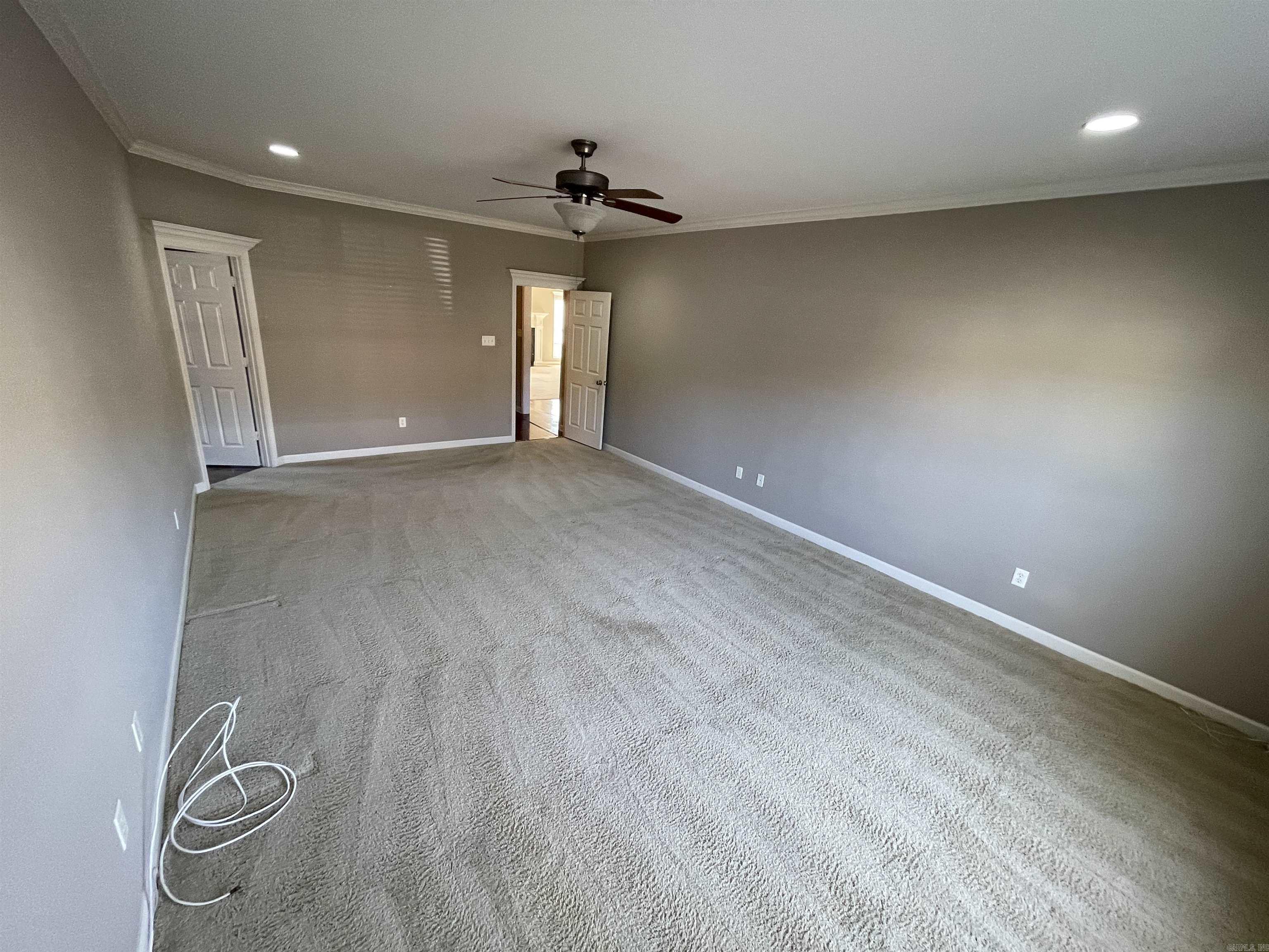 1756 White Oak Lane  Benton, AR