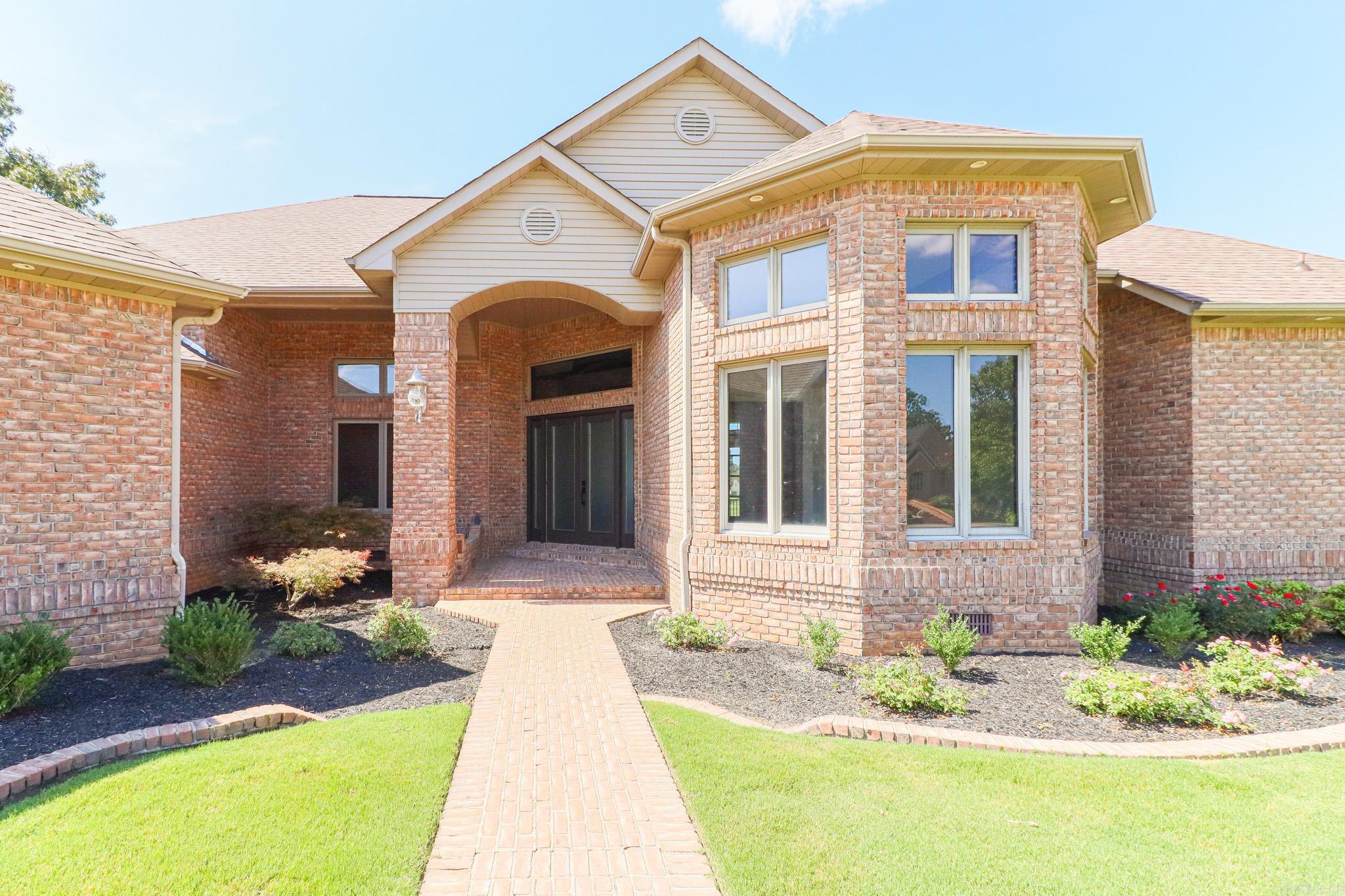 2911 Ridgepointe Jonesboro, AR 72404