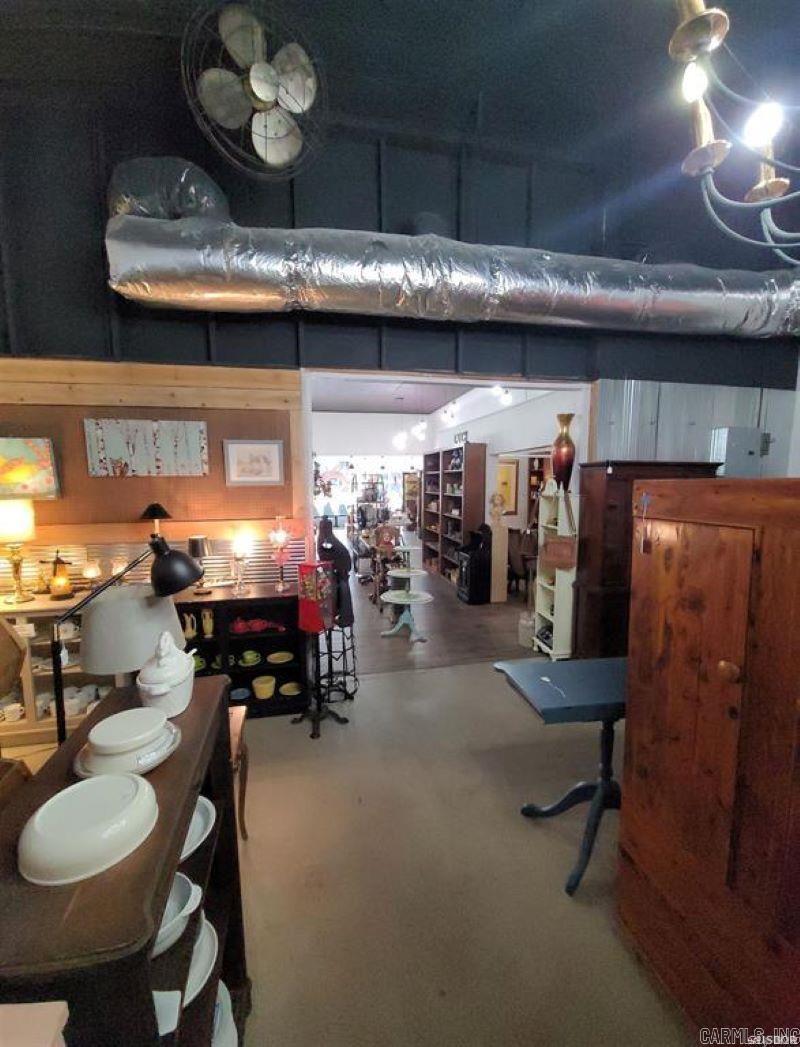 223 S Main  Malvern, AR