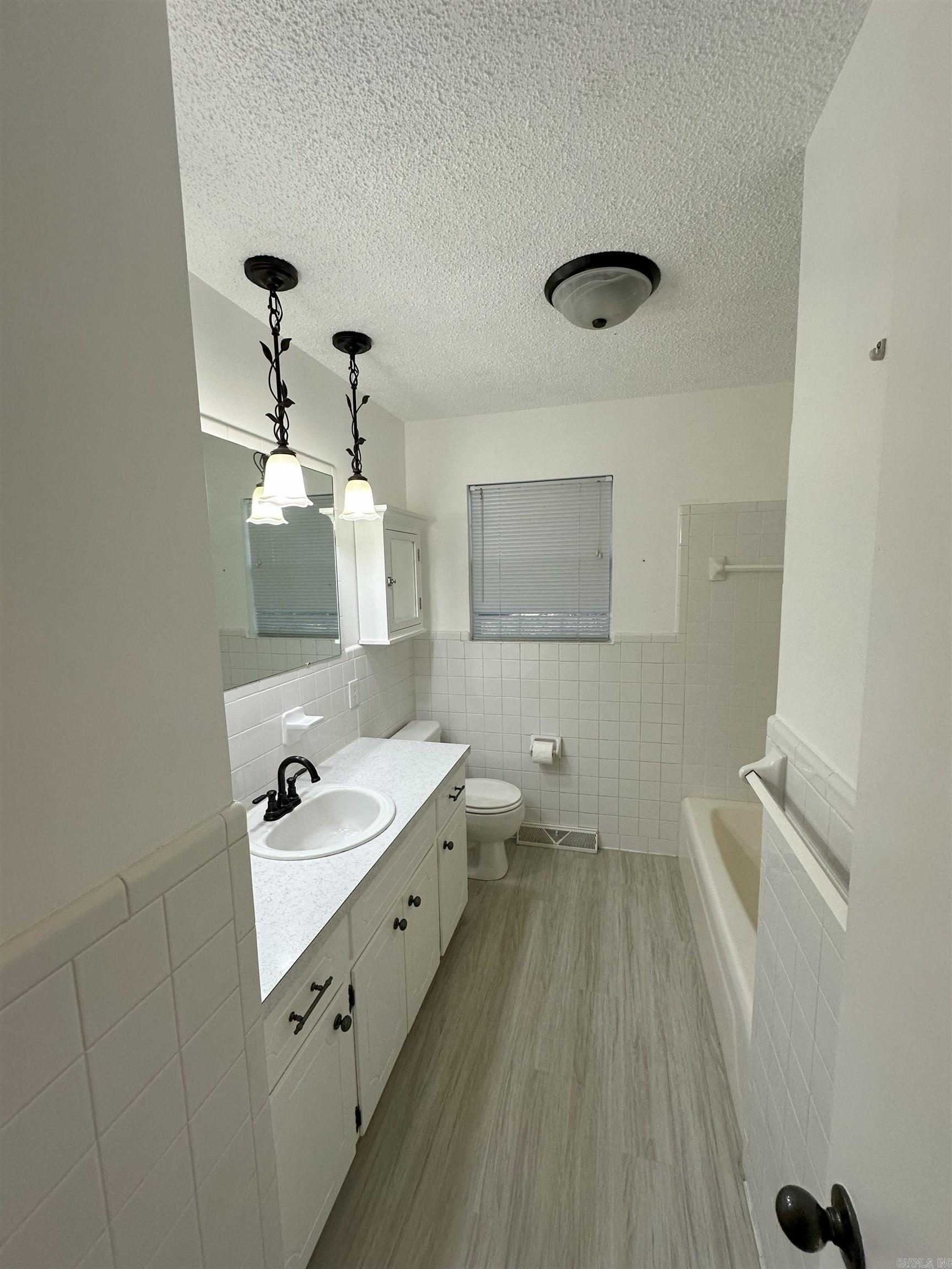 900 Davidson Circle Edgemont, AR 72044