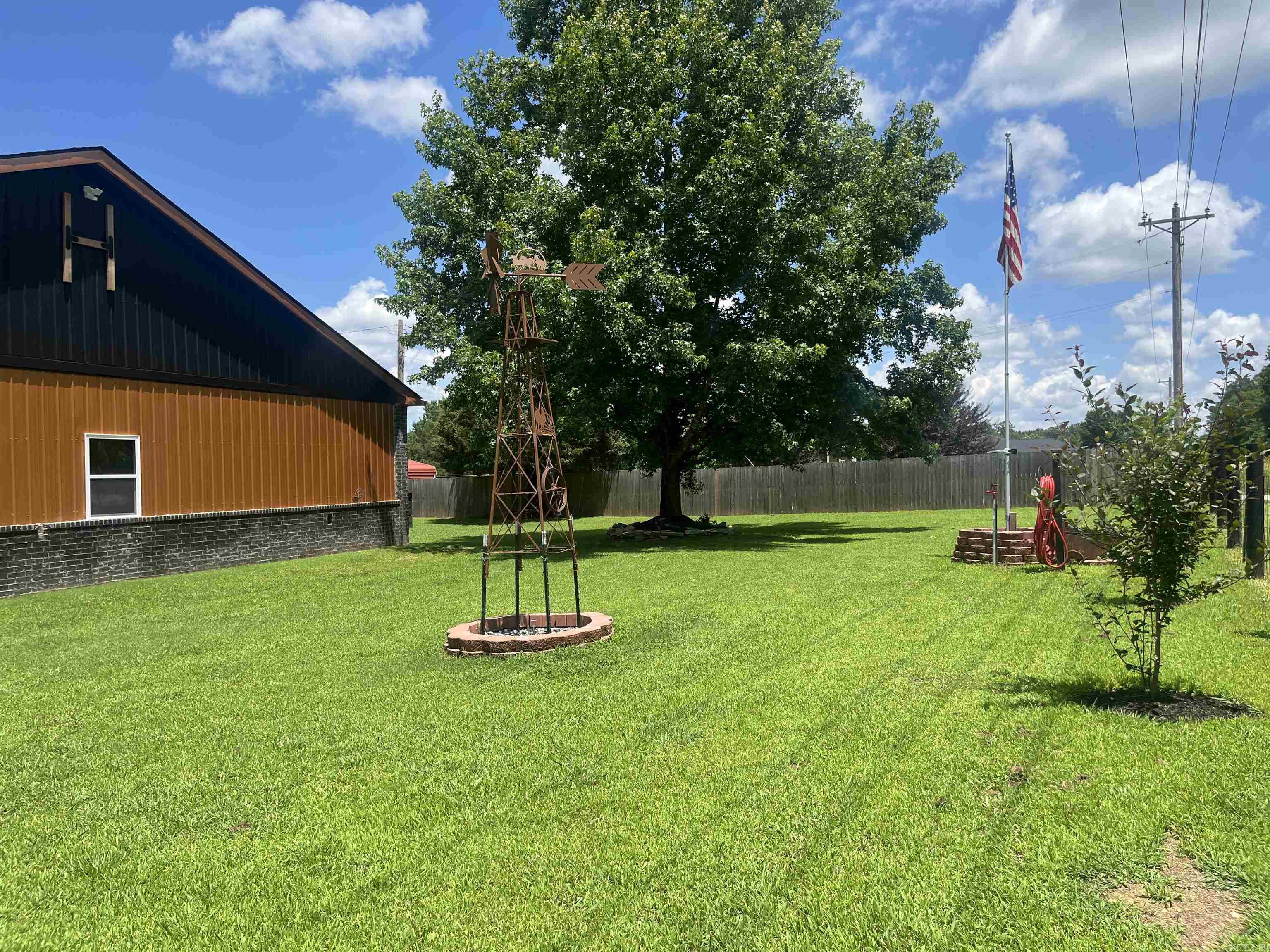 894 CR 792  Brookland, AR