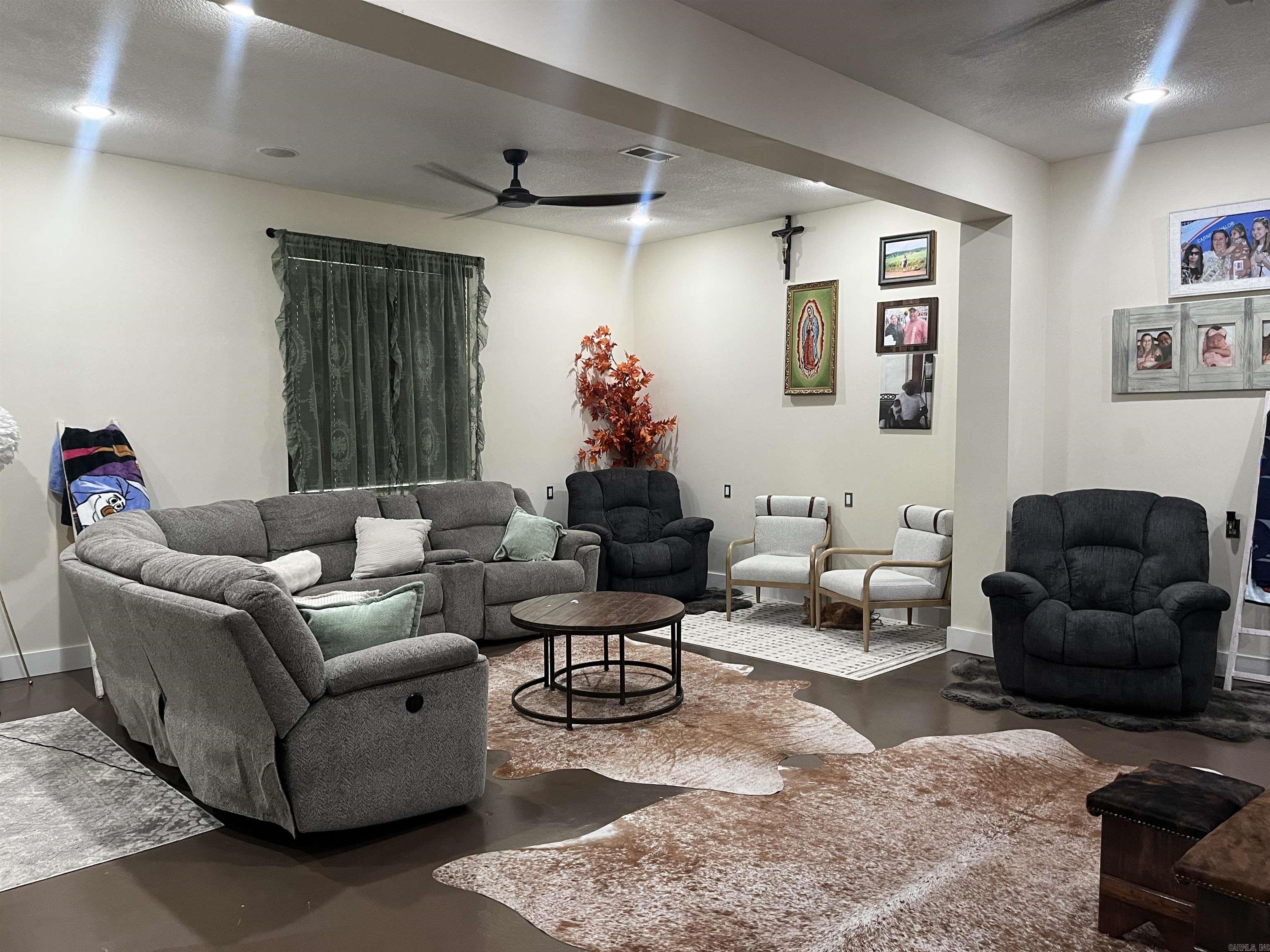 894 CR 792  Brookland, AR