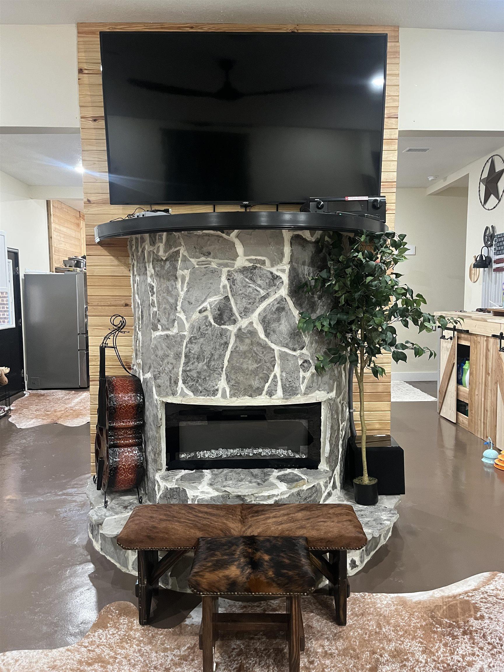 894 CR 792  Brookland, AR