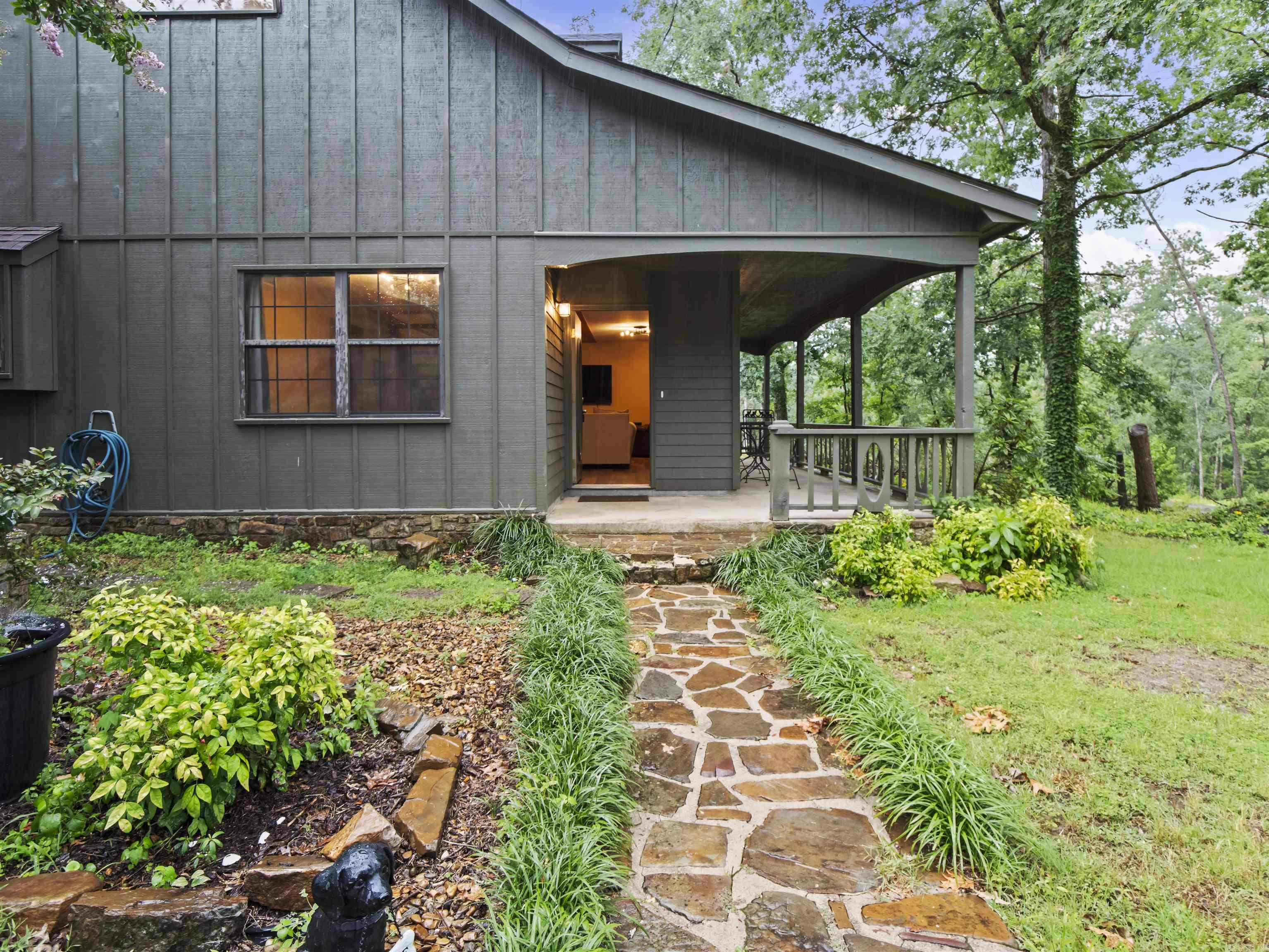 16 Almenara Hot Springs Village, AR 71909