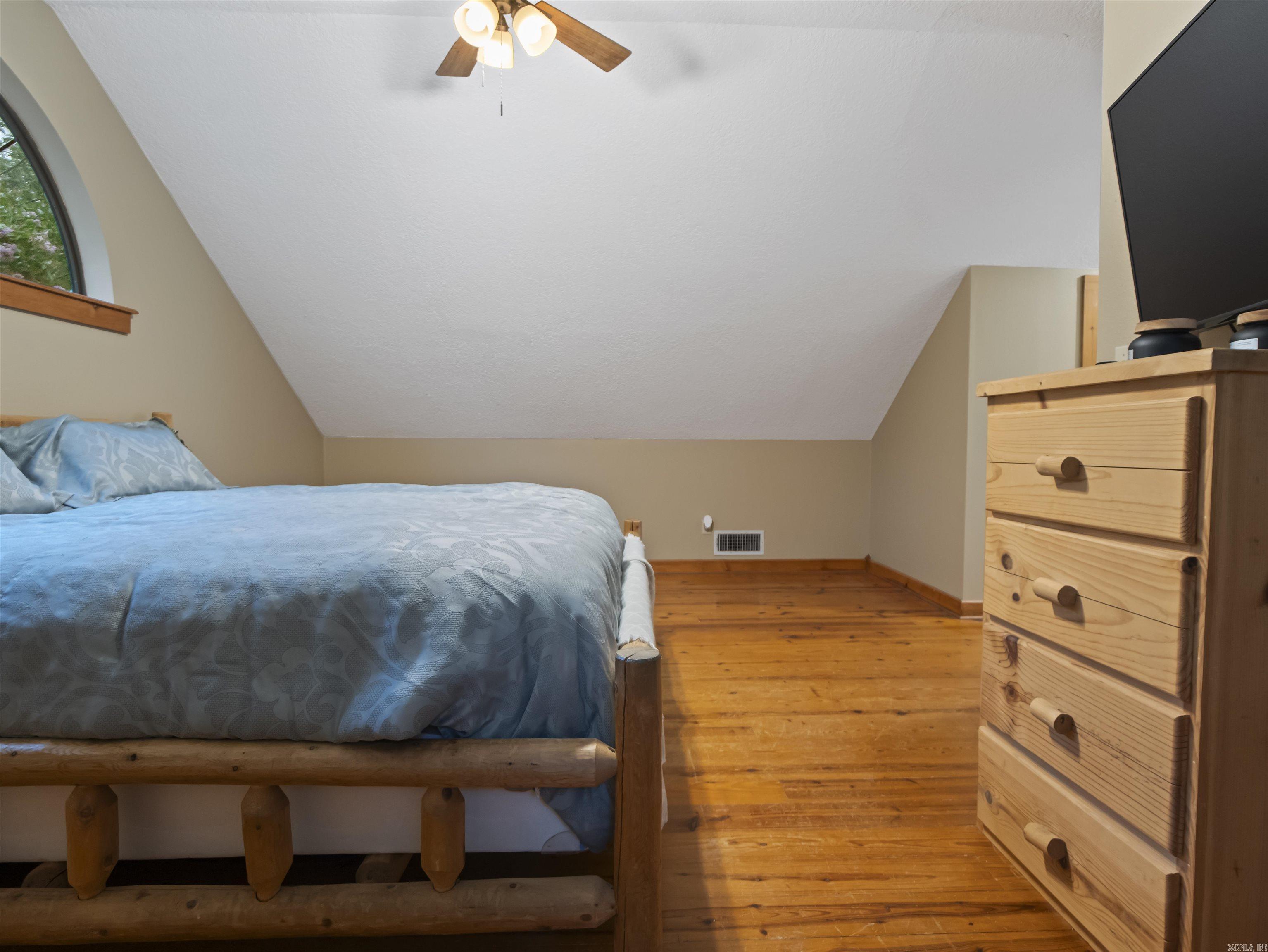 16 Almenara Hot Springs Village, AR 71909