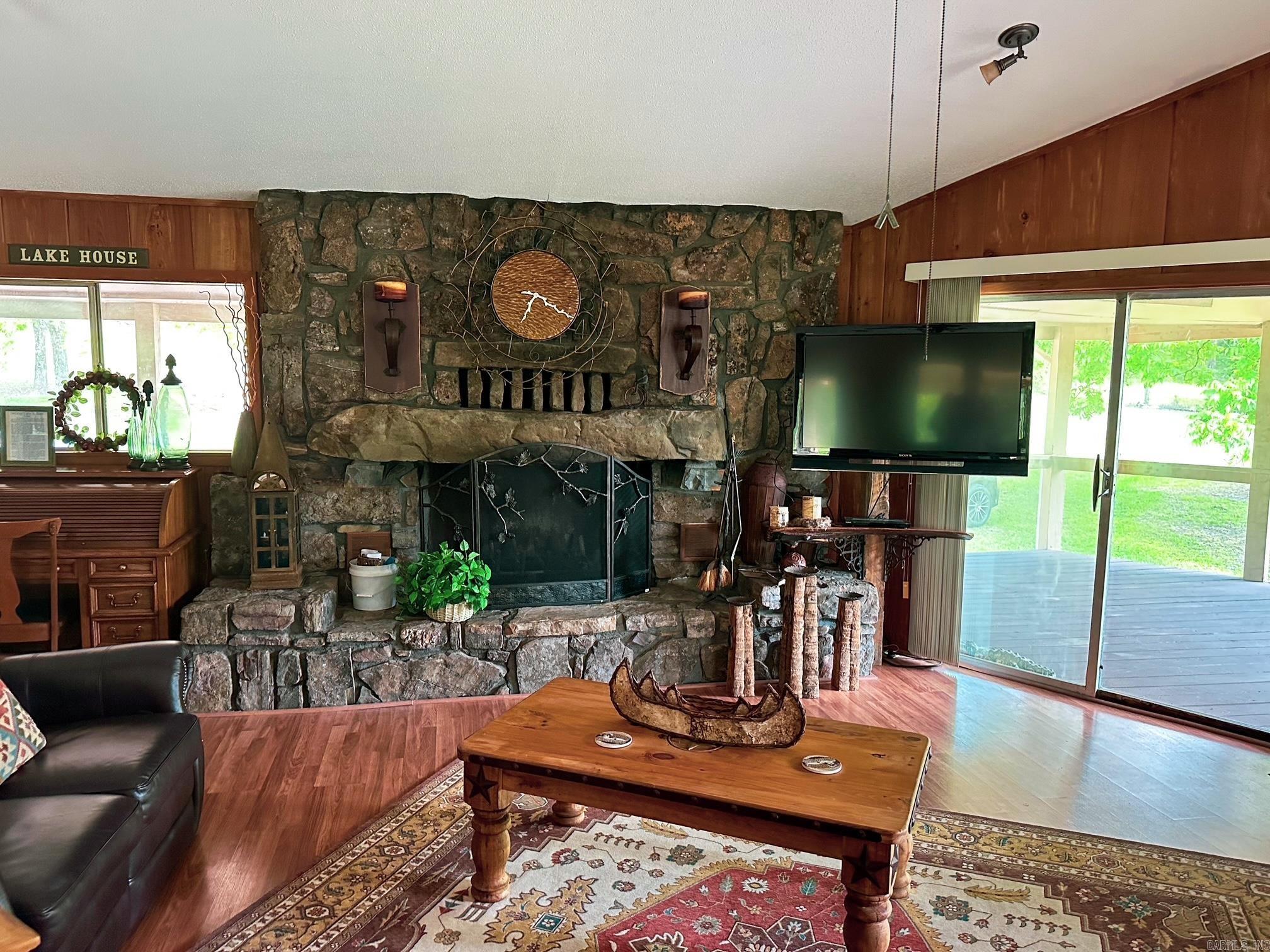 741 Rainbow Road  Bismarck, AR