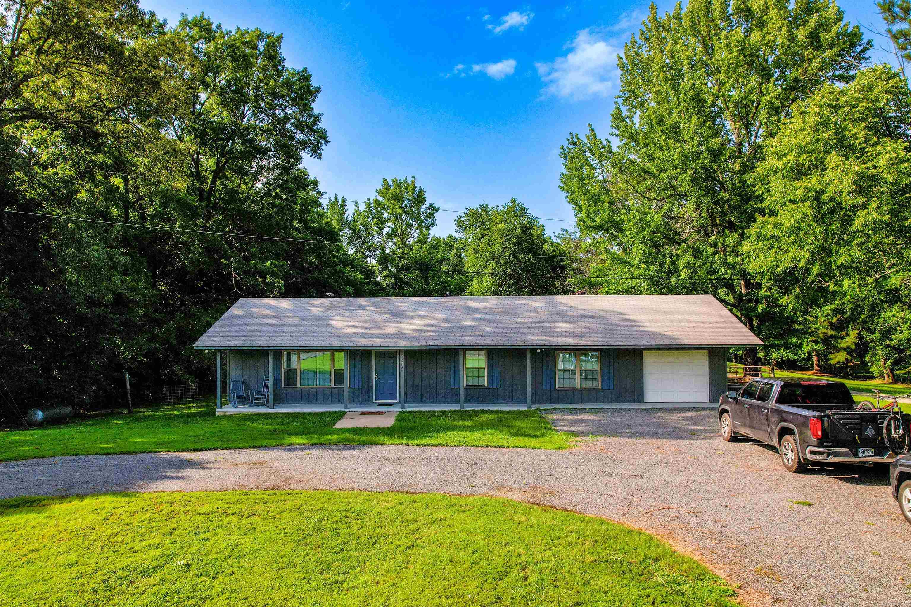 2592 HWY 270 E Mount Ida, AR 71957