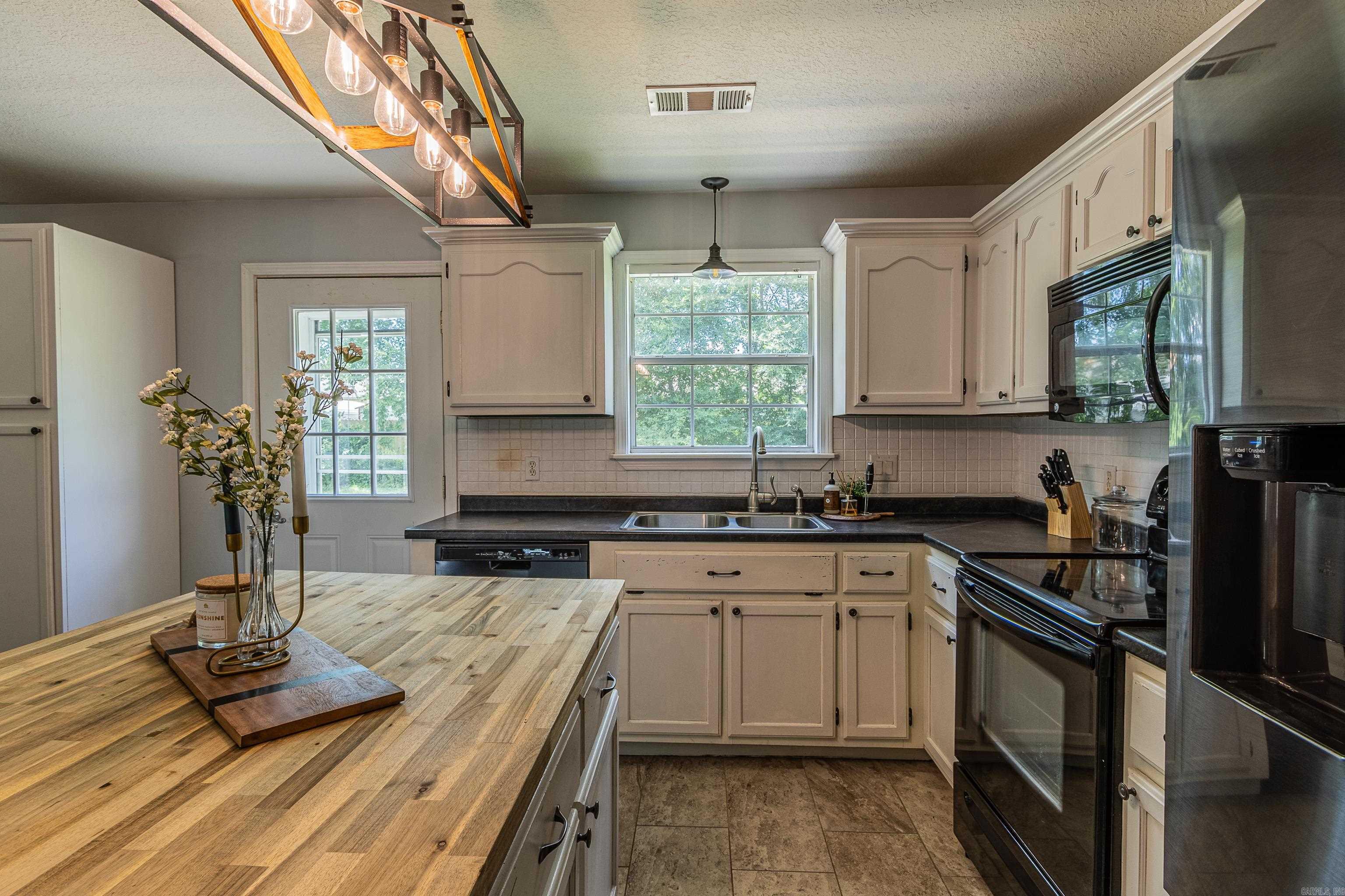 181 Misty Marie  Paragould, AR