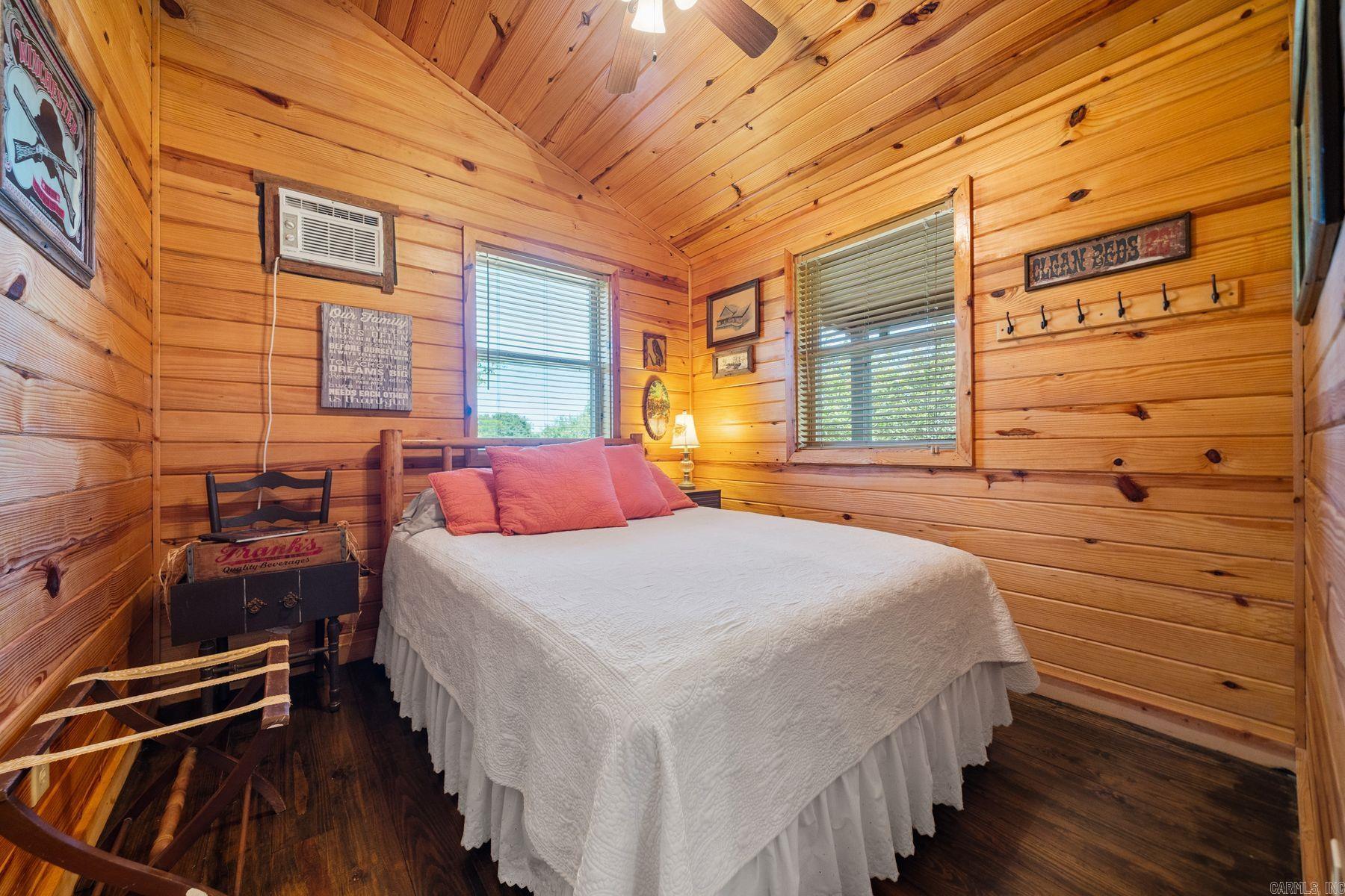 80 Peachtree  Glenwood, AR