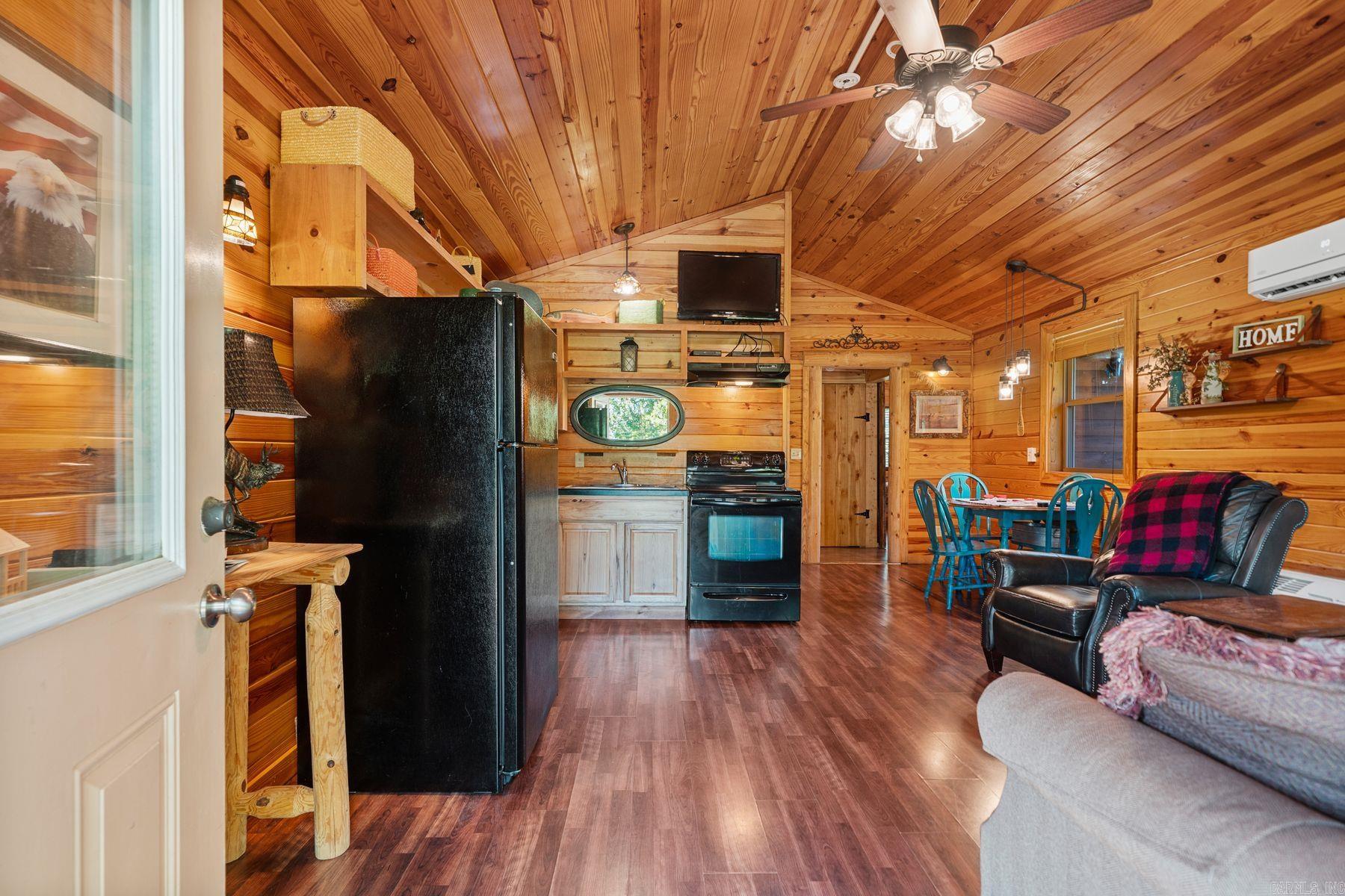 80 Peachtree  Glenwood, AR