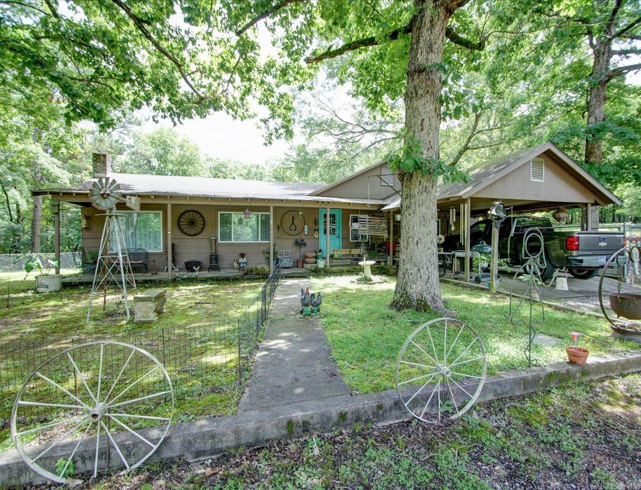 32 Cinnamon Lane Mount Ida, AR 71957
