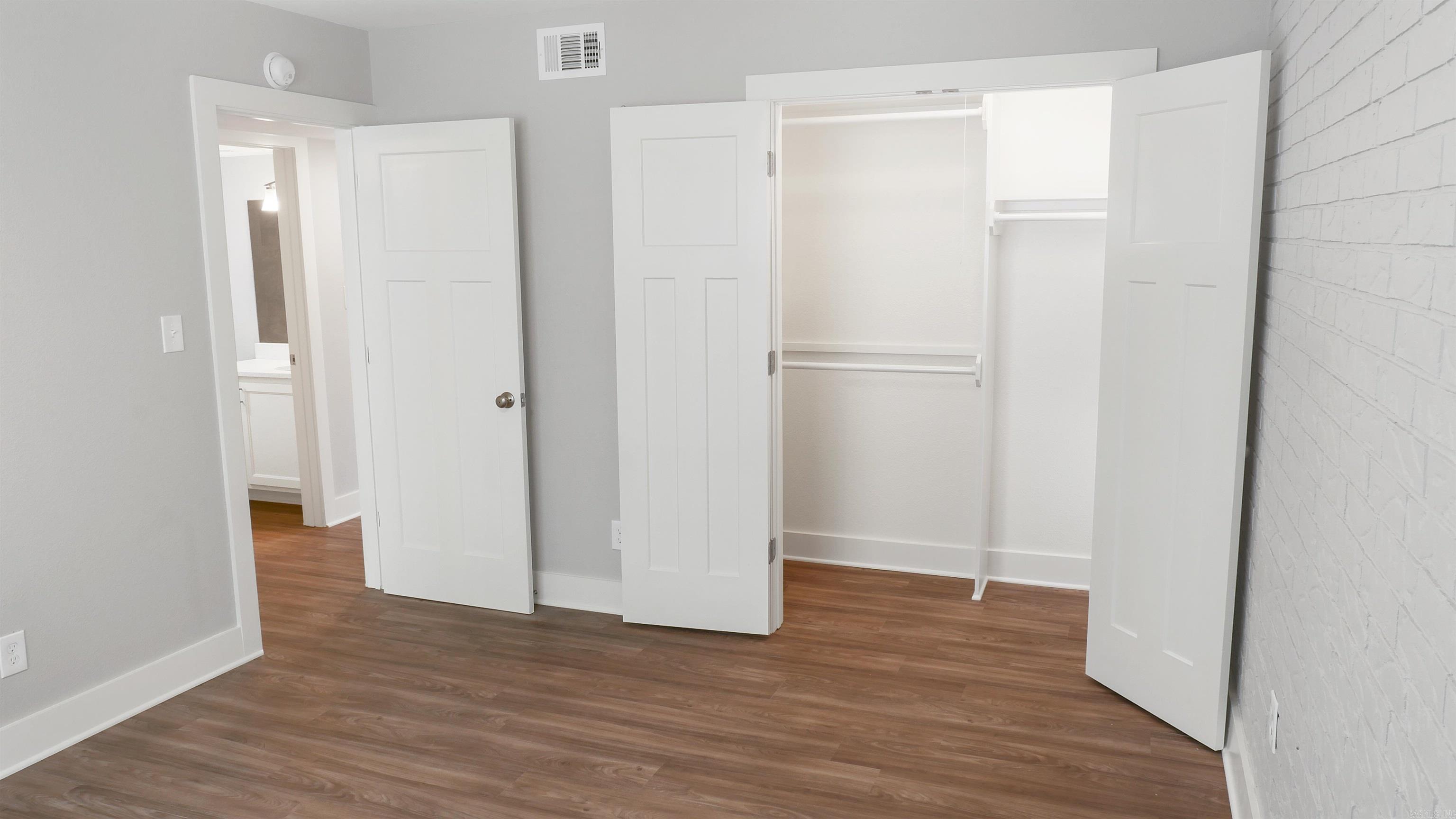 300 W Pleasure  Searcy, AR