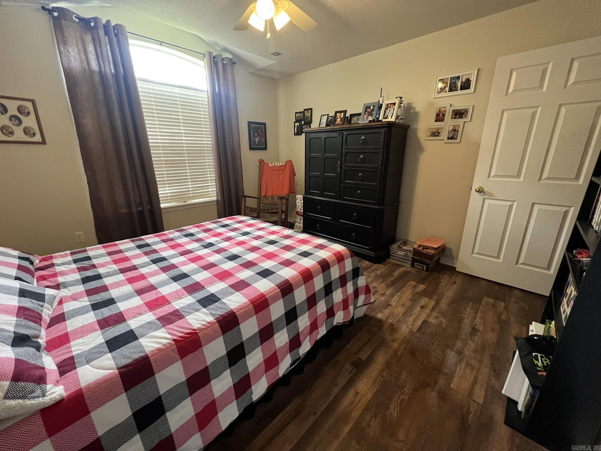 301 Pin Oak Mena, AR 71953