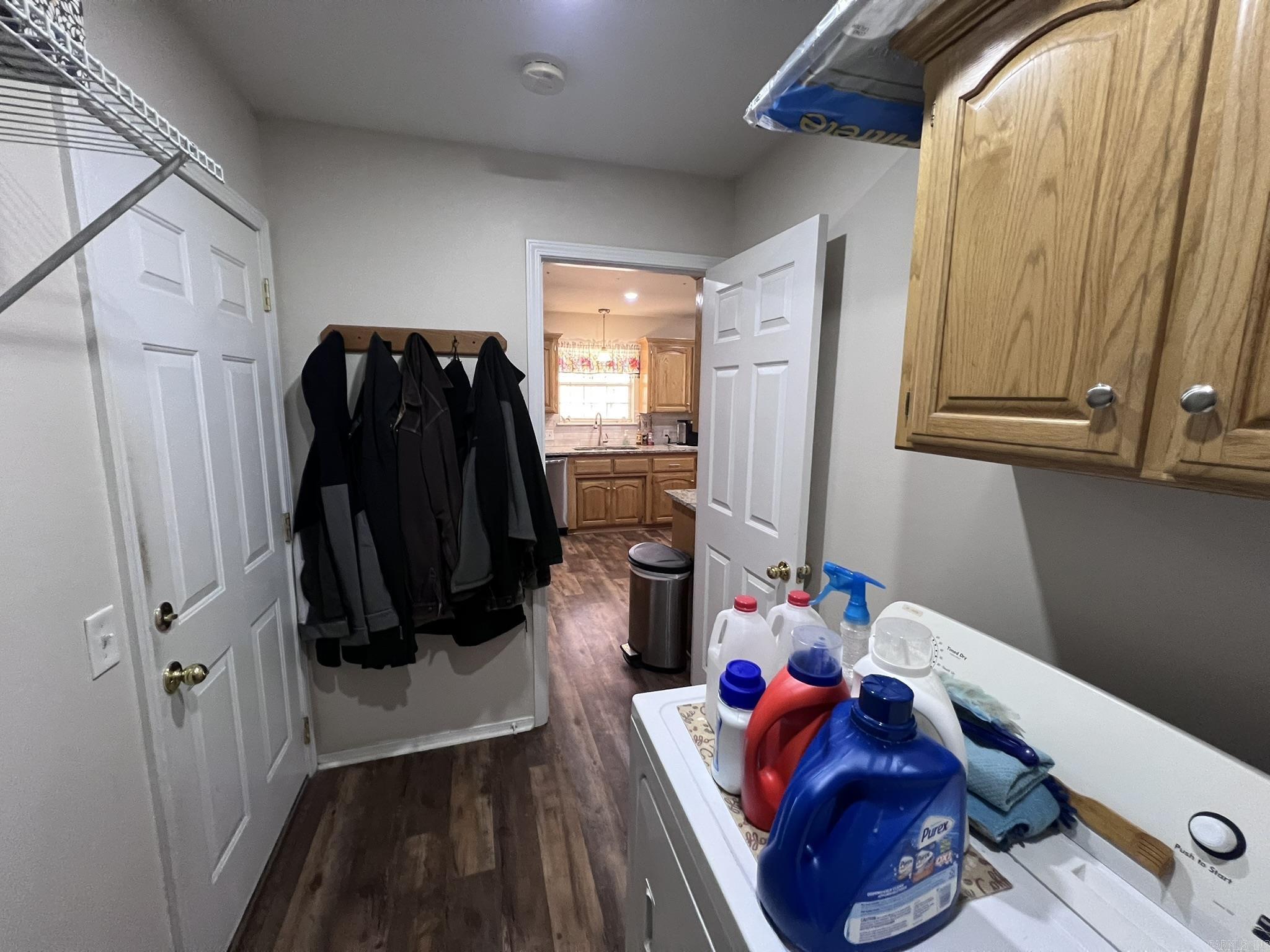 301 Pin Oak Mena, AR 71953