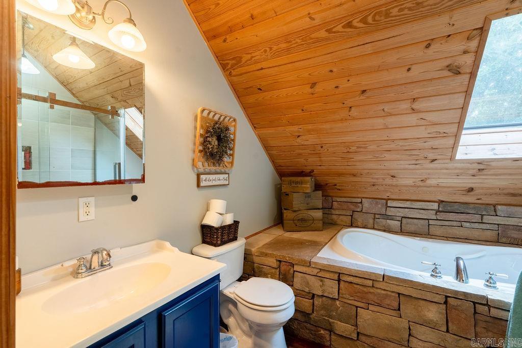 2838 Mountain View Road  Drasco, AR