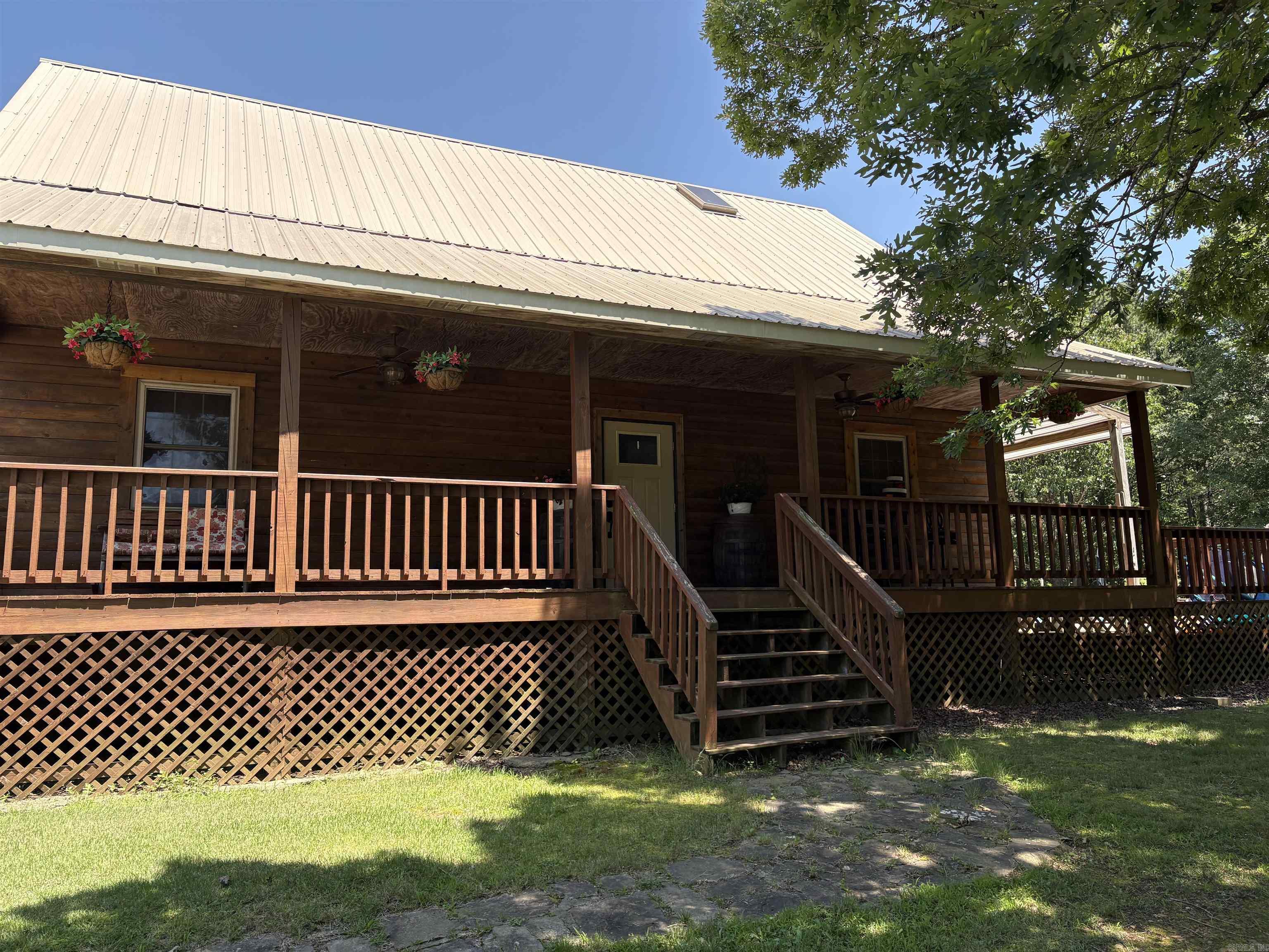 2838 Mountain View Road  Drasco, AR