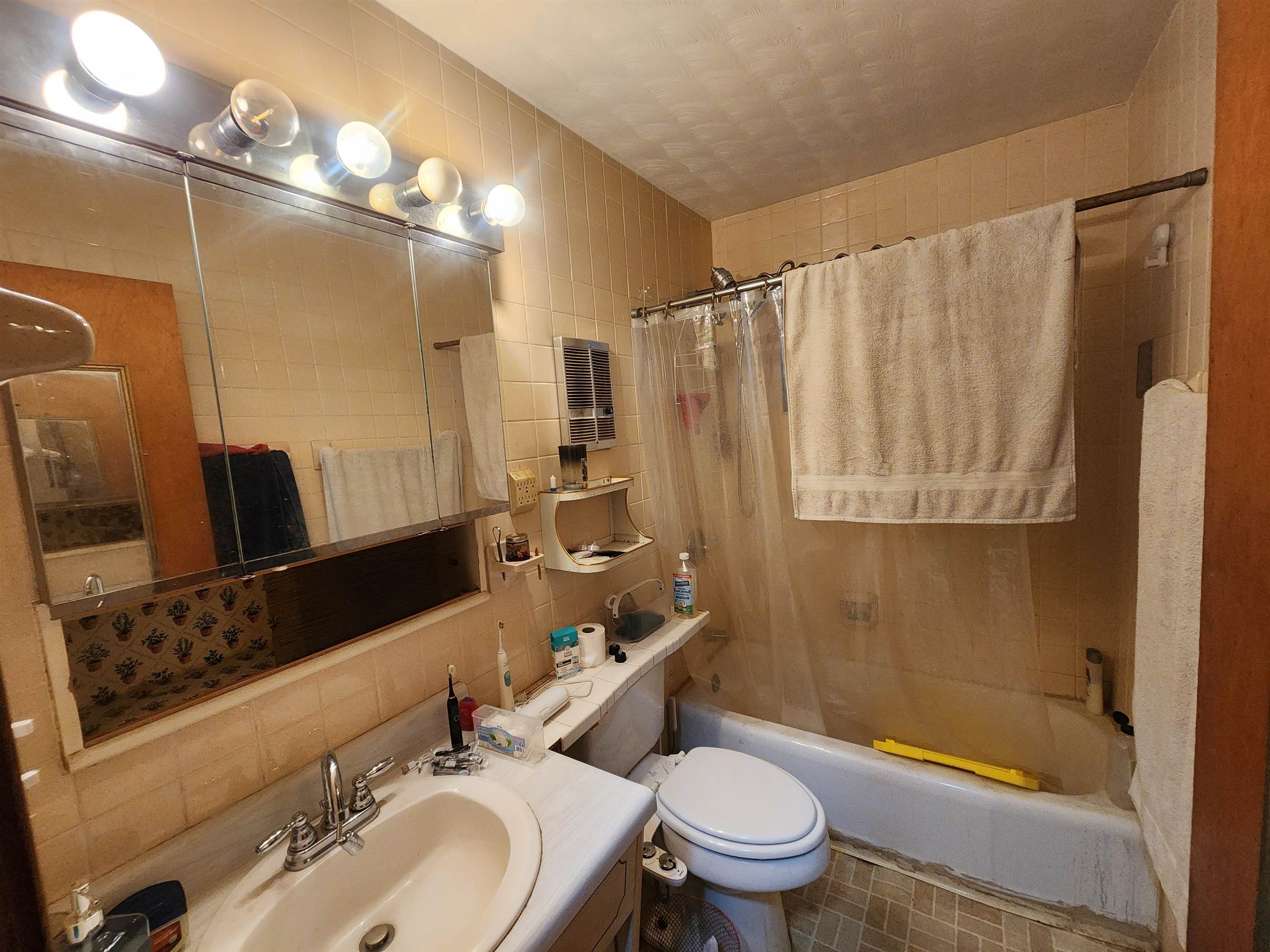 93 Topez  Cherokee Village, AR