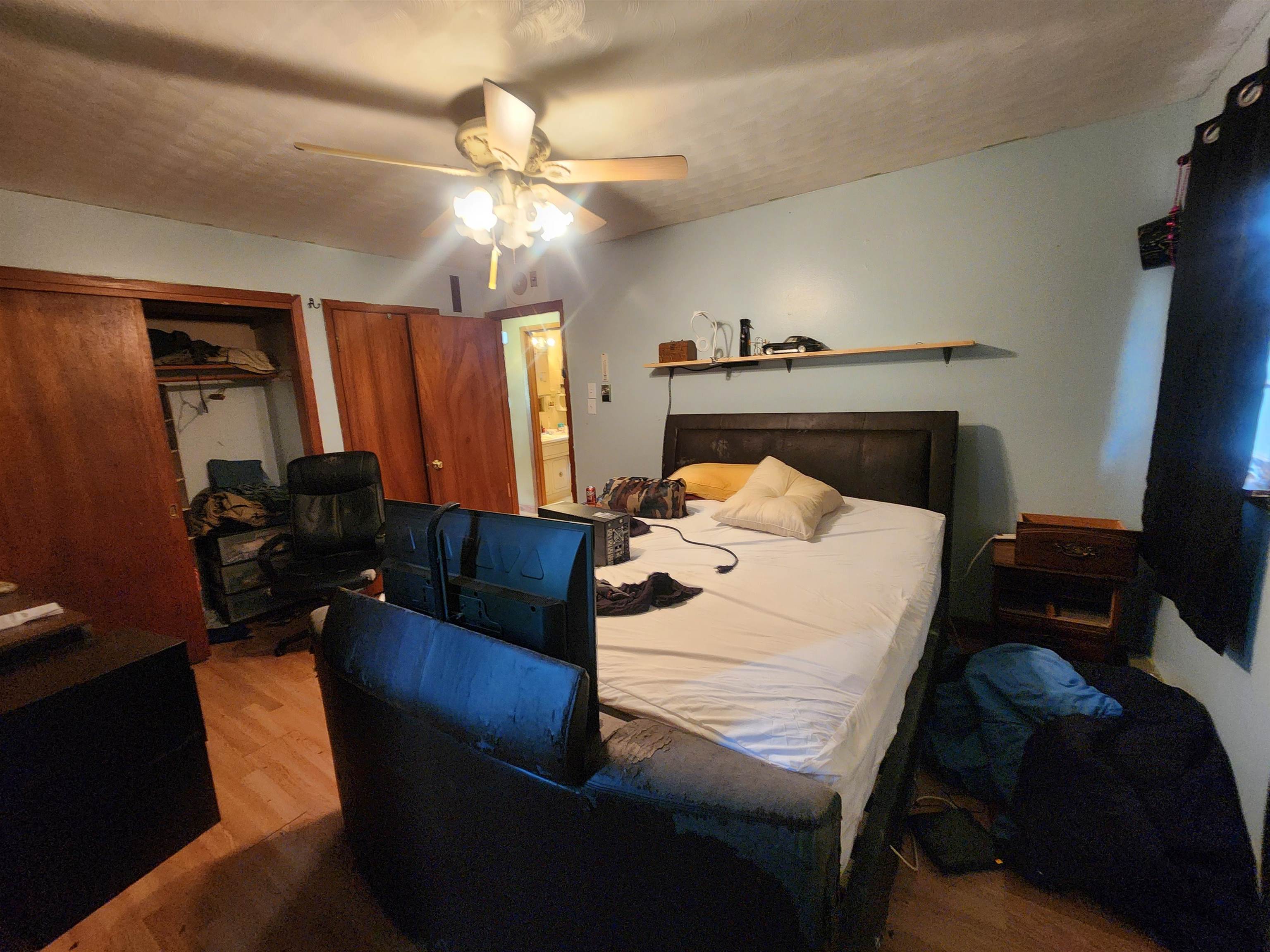 93 Topez  Cherokee Village, AR