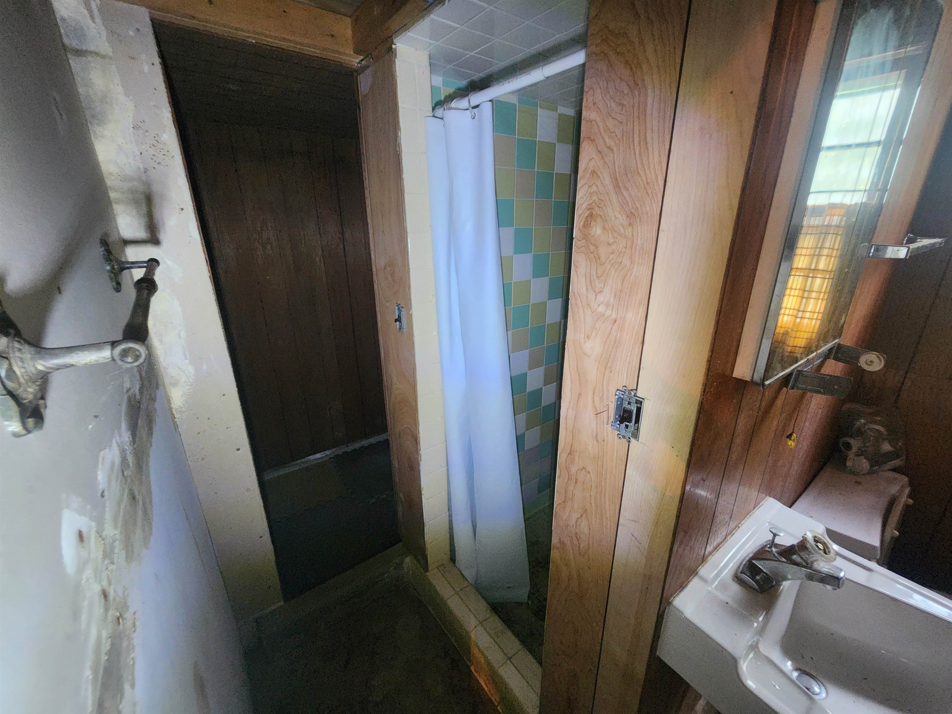 93 Topez  Cherokee Village, AR