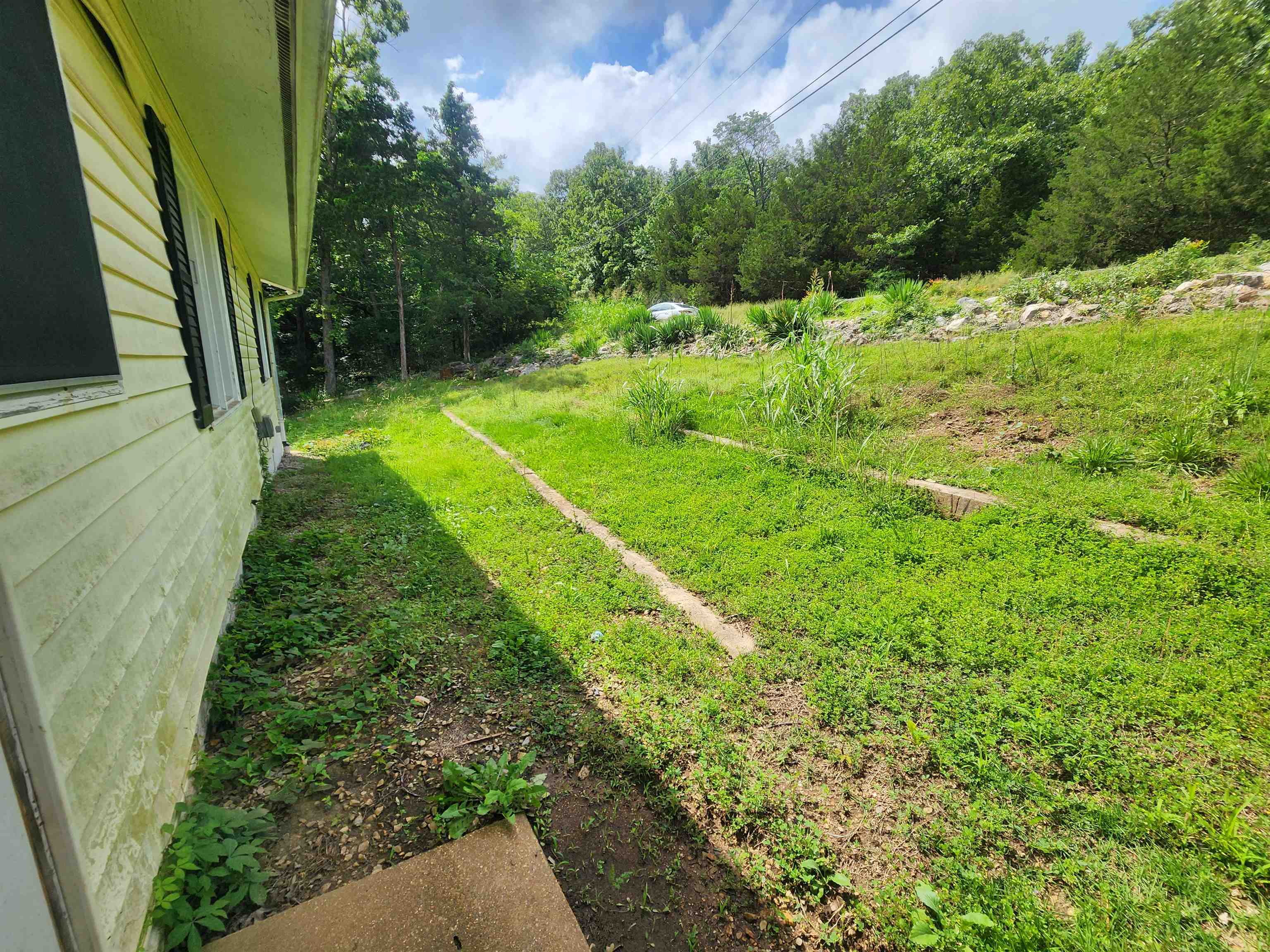 93 Topez  Cherokee Village, AR