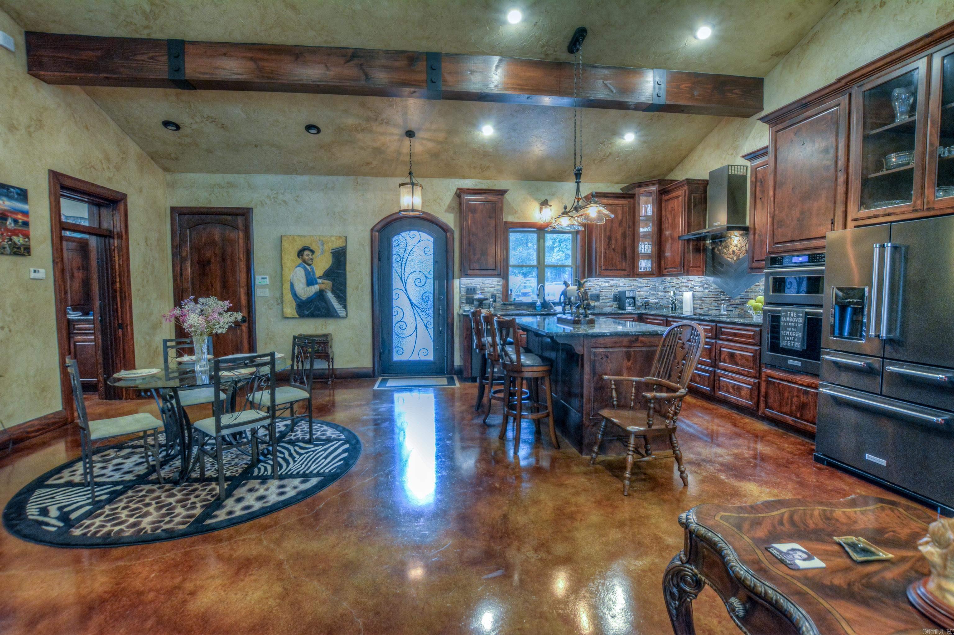 168 Golden Oak Place Hot Springs, AR 71913