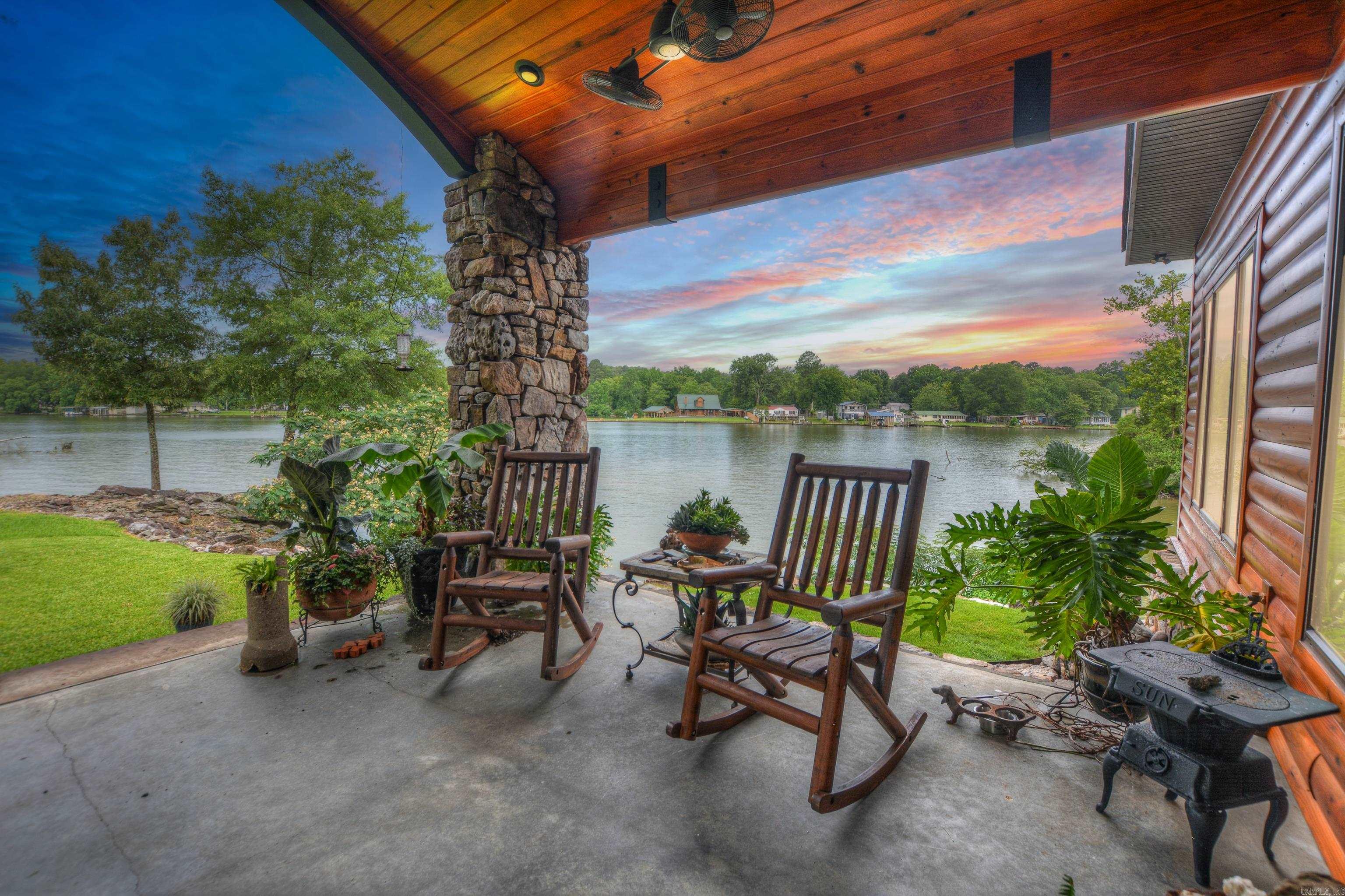 168 Golden Oak Place Hot Springs, AR 71913