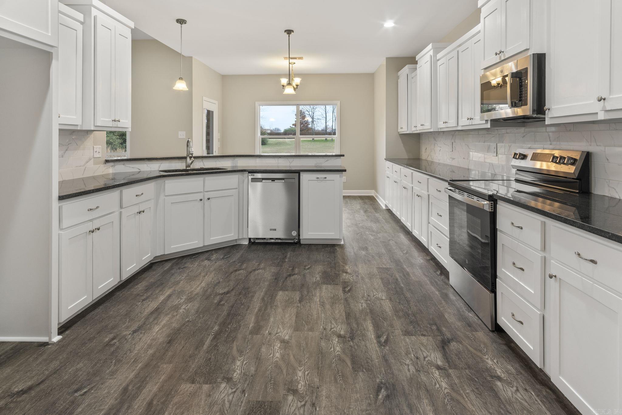 18 River Cliff  Mayflower, AR