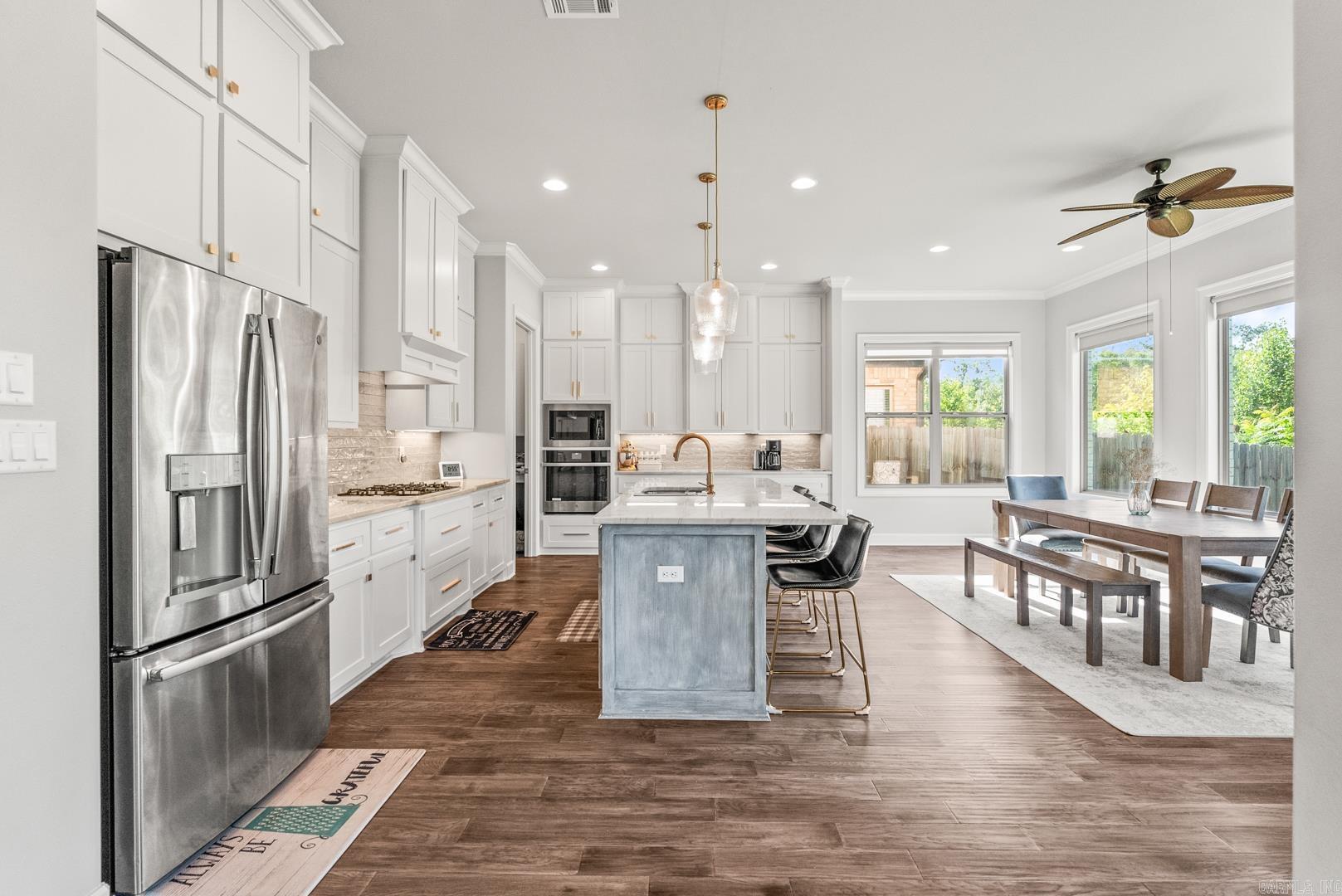 301 Kanis Ridge Dr Little Rock, AR 72223