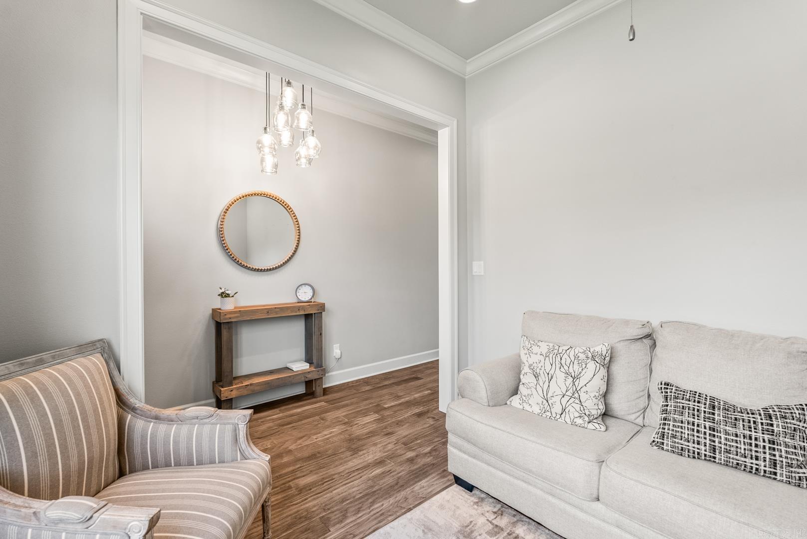 301 Kanis Ridge Dr Little Rock, AR 72223