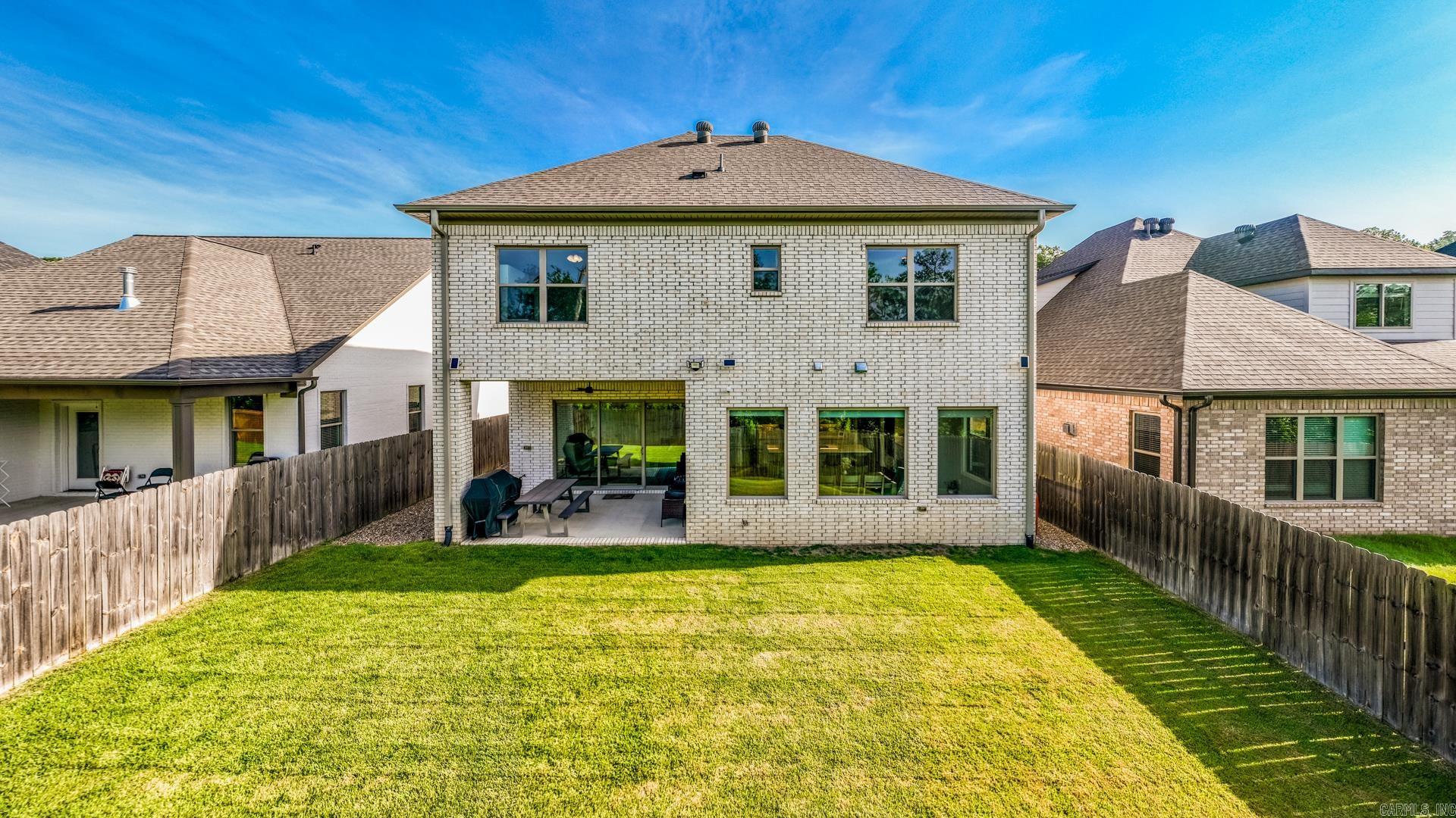 301 Kanis Ridge Dr Little Rock, AR 72223