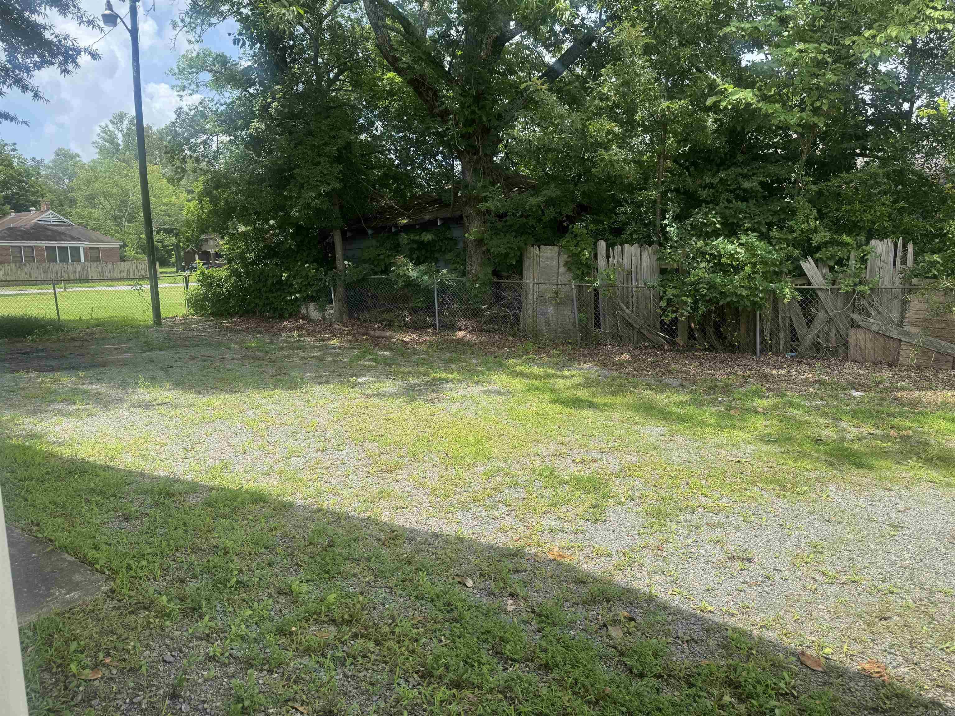 1616 S Cherry  Pine Bluff, AR