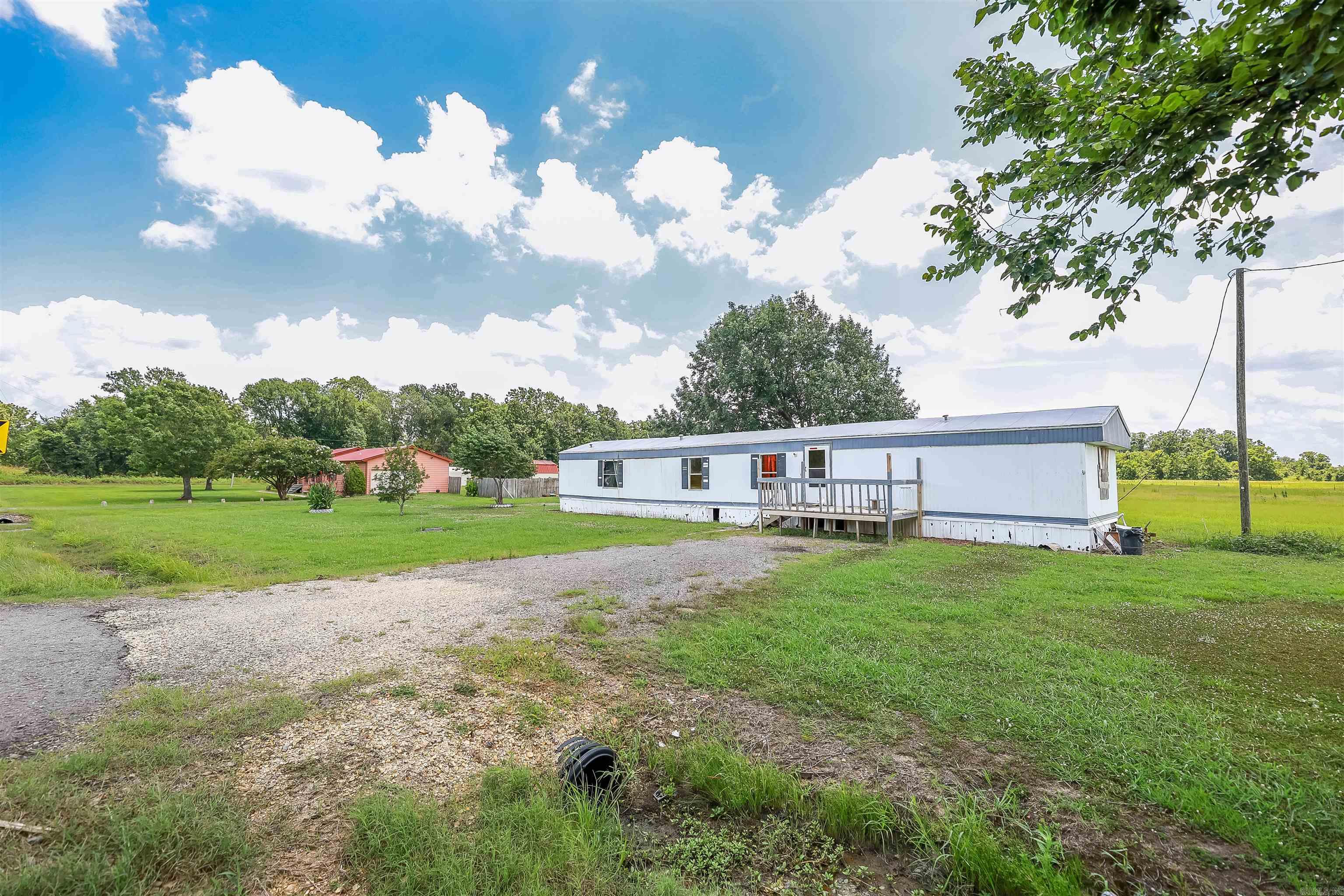 608 S Highway 35  Dermott, AR