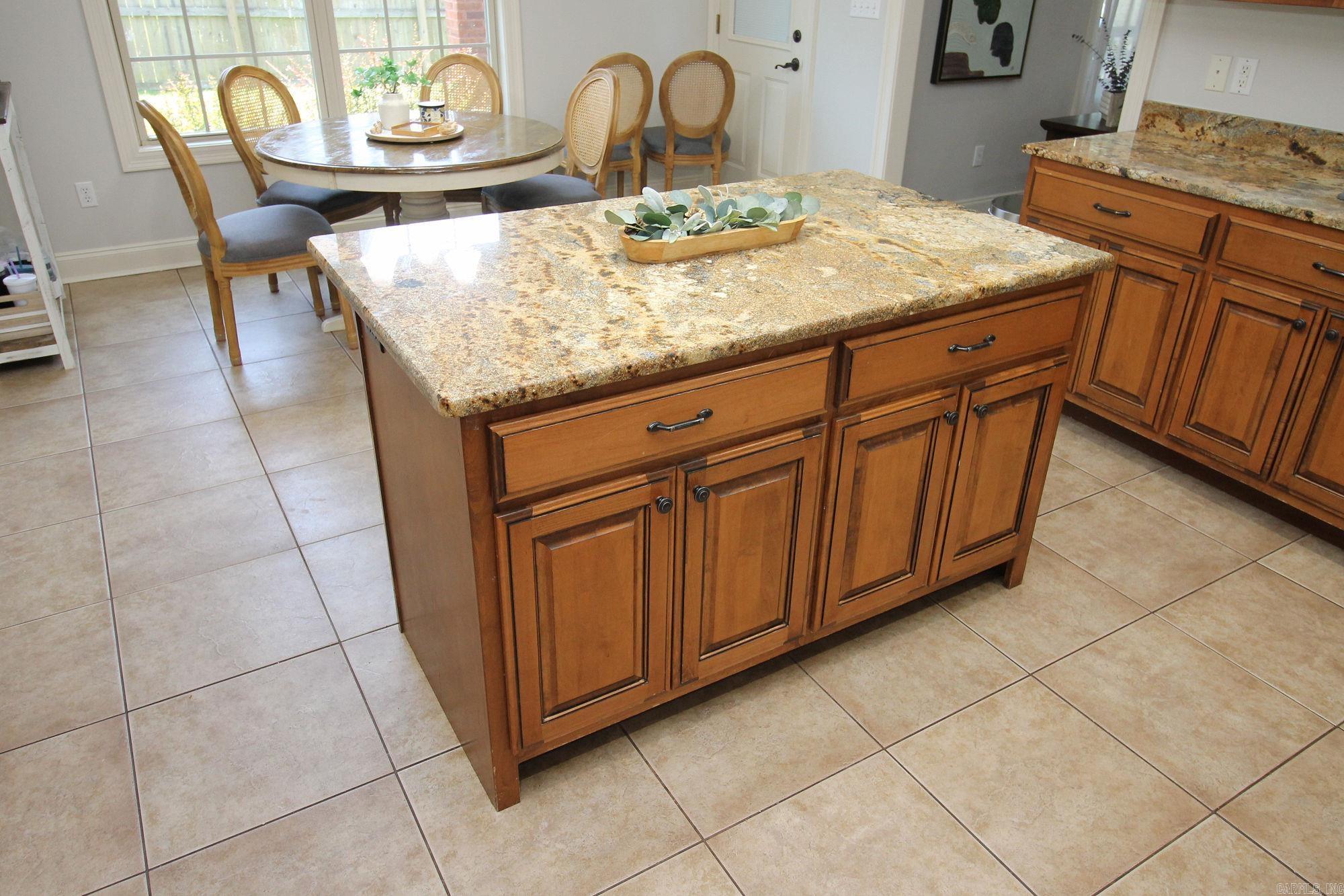 2 Abigail Cove  Paragould, AR