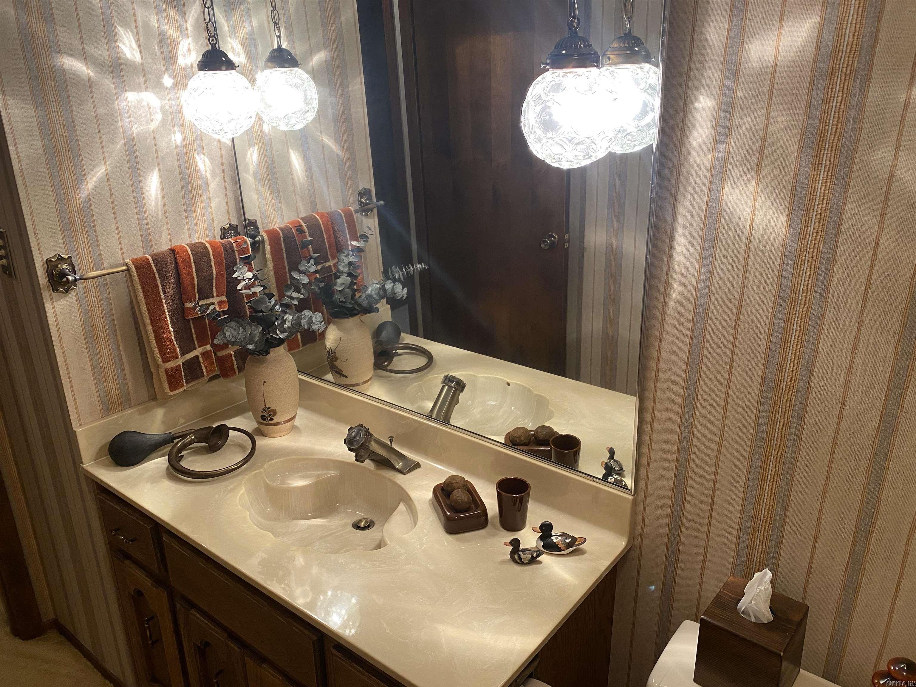 2315 Lakeshore Drive Hot Springs, AR 71913