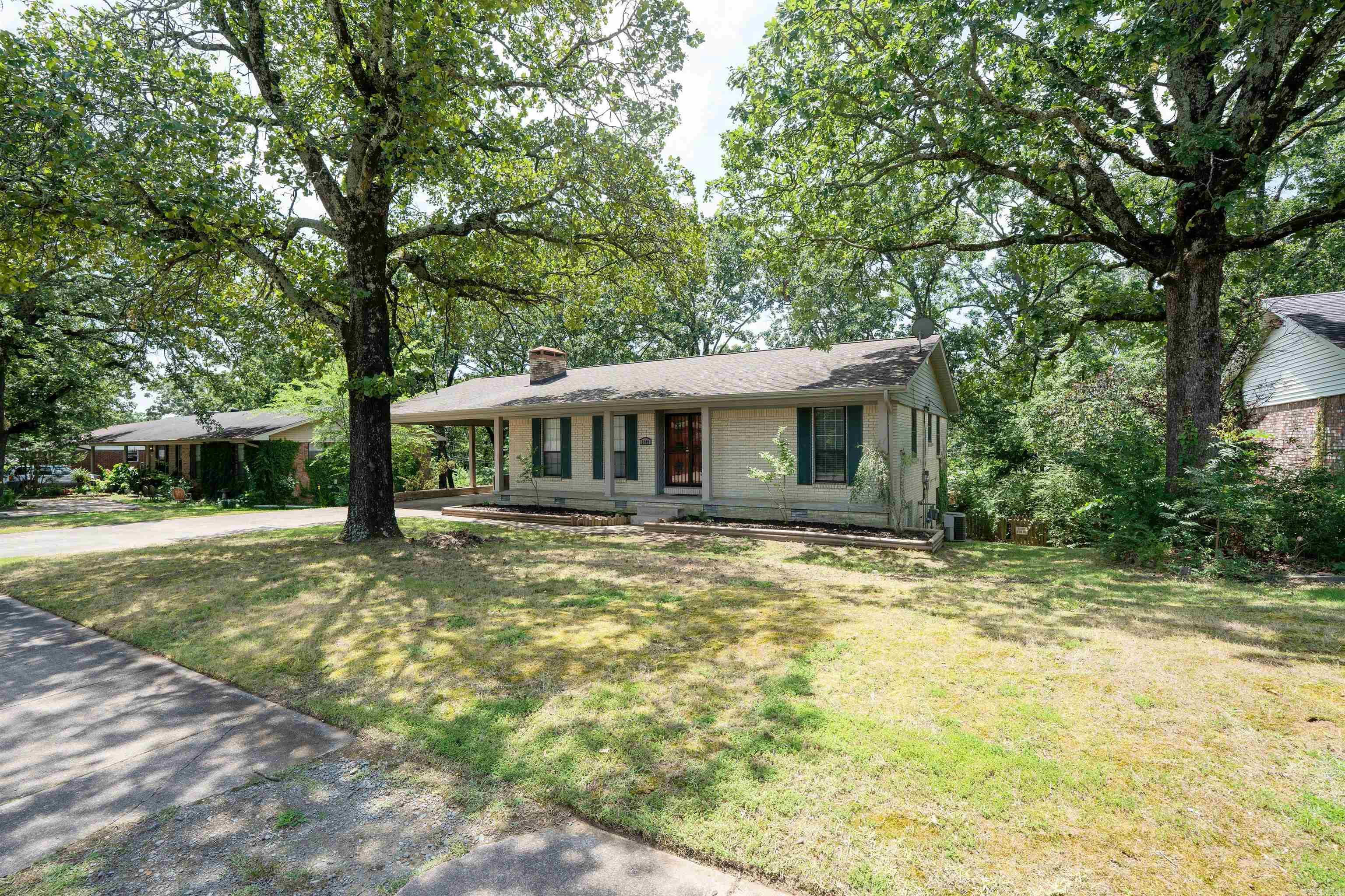 3109 Donaghey  North Little Rock, AR