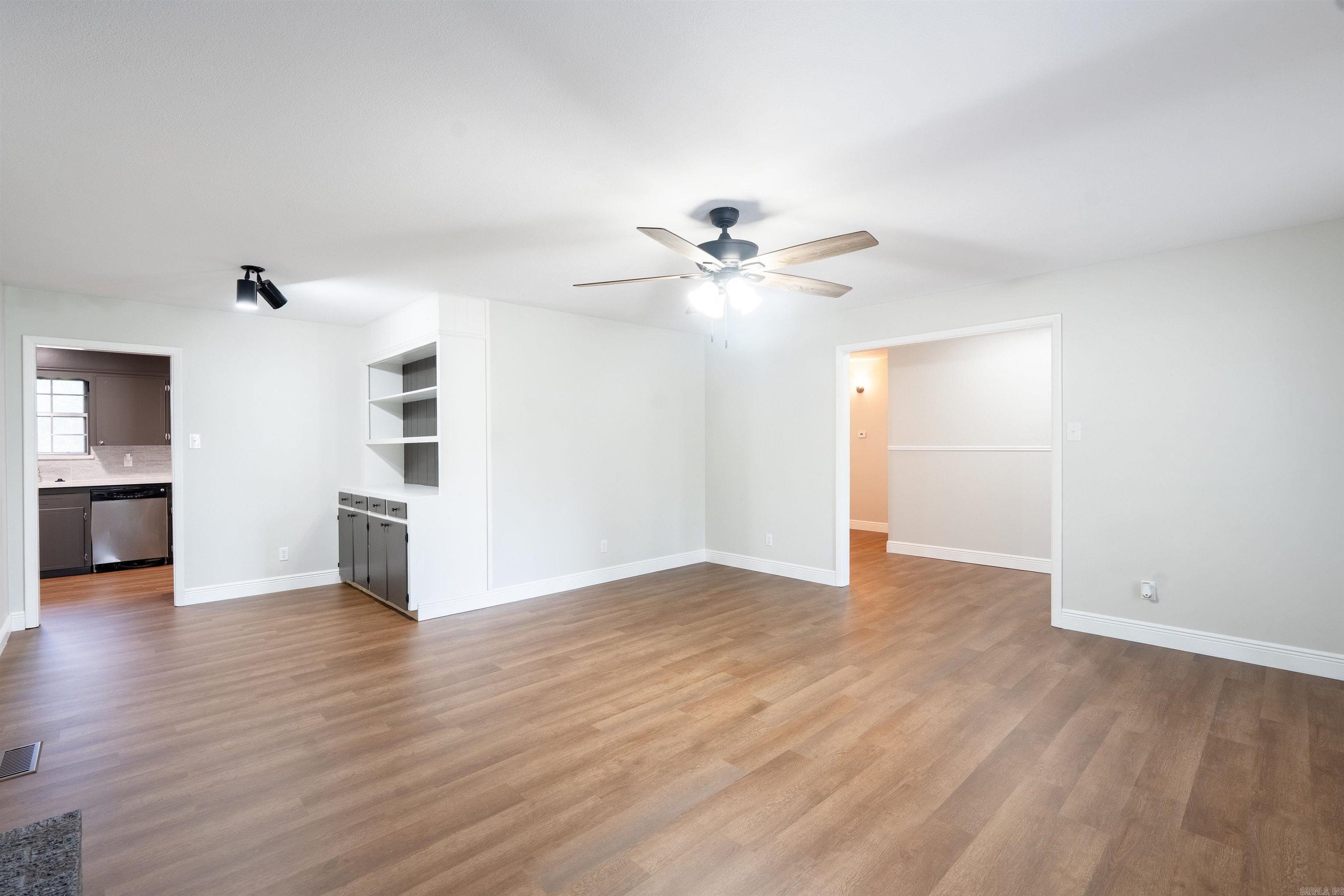 3109 Donaghey  North Little Rock, AR