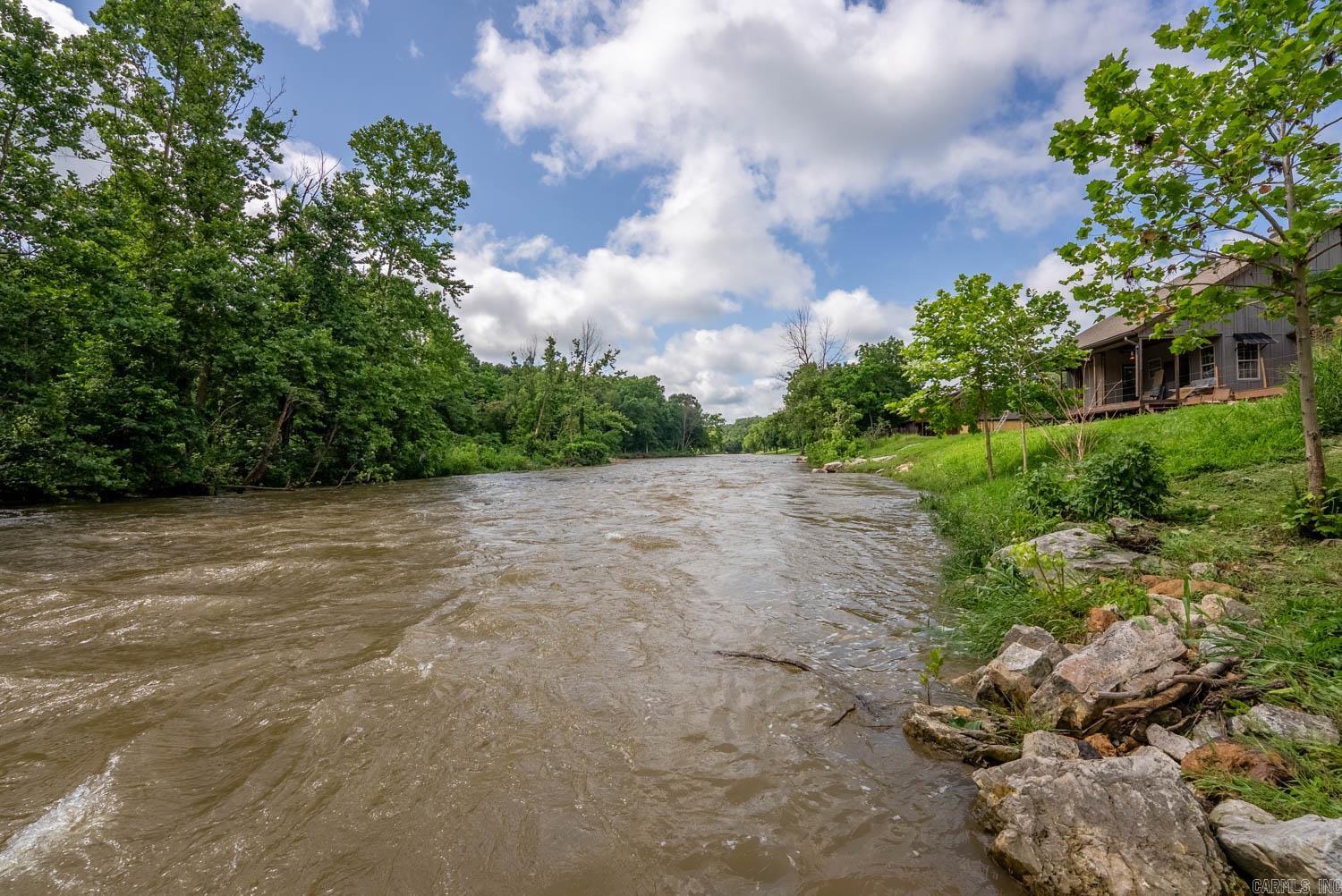 347 Big Trout Trail  Mammoth Spring, AR